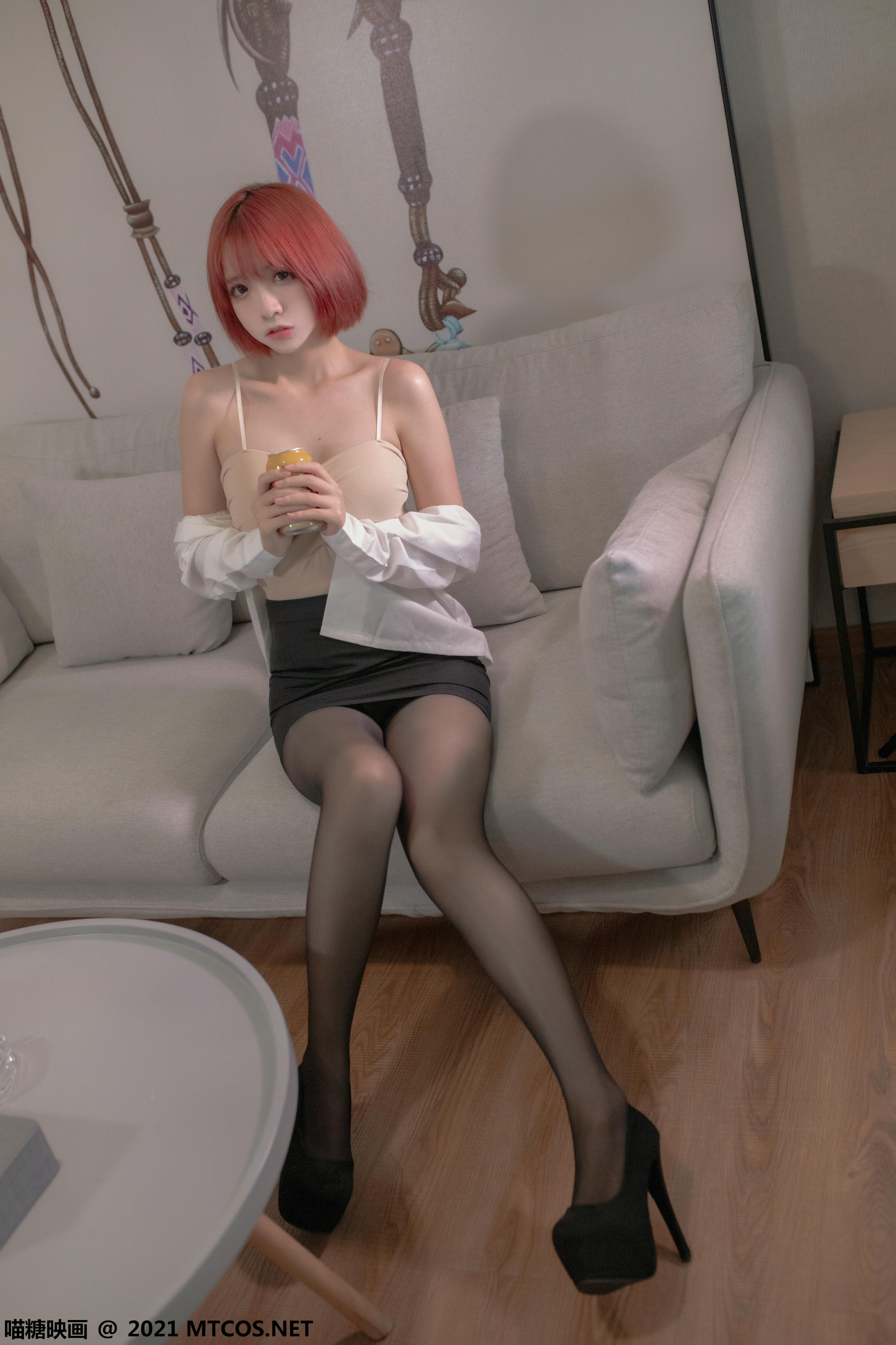 [喵糖映画] VOL.379 制服OL[26P／731MB]_第1集