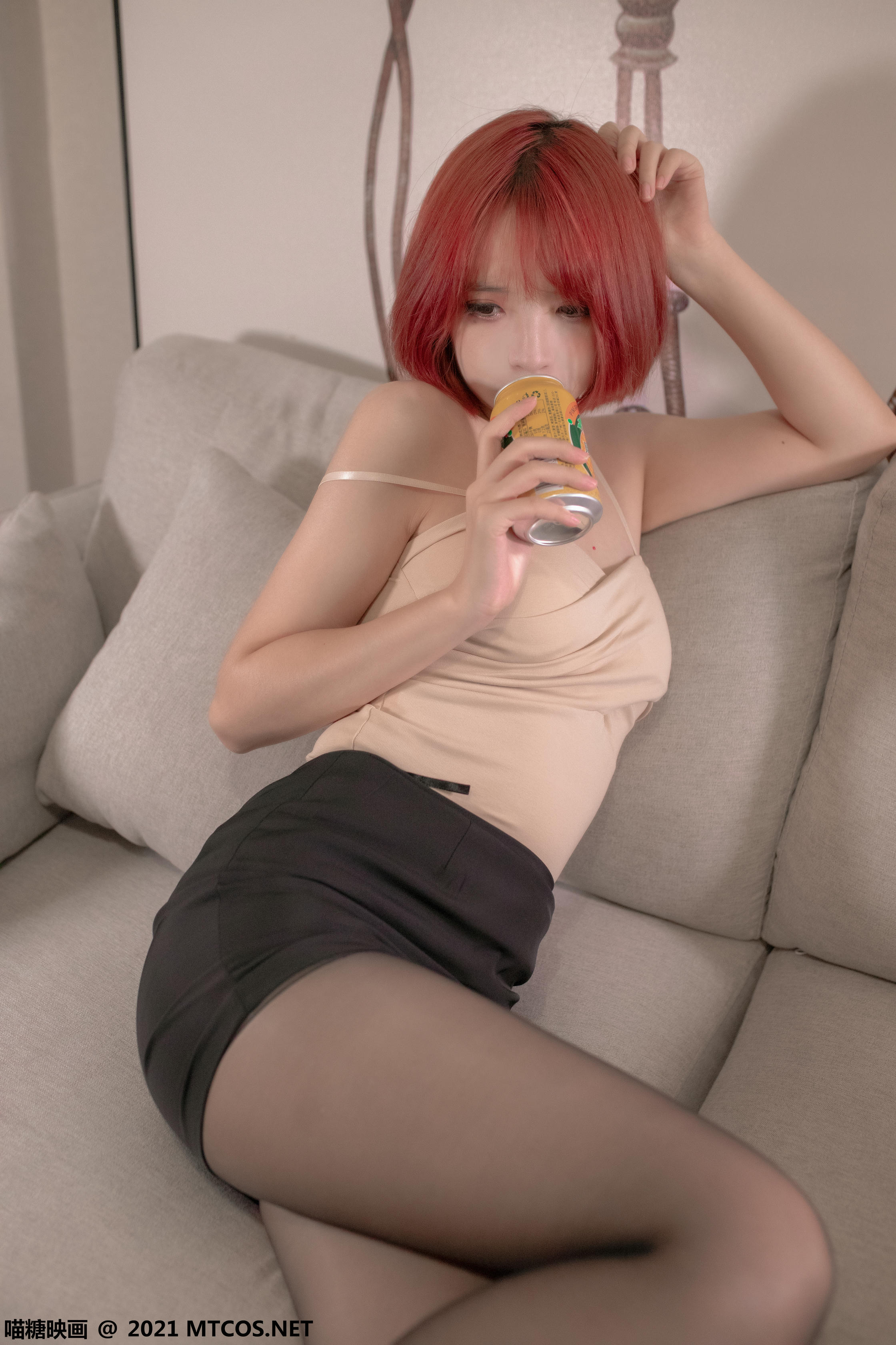 [喵糖映画] VOL.379 制服OL[26P／731MB]_第1集