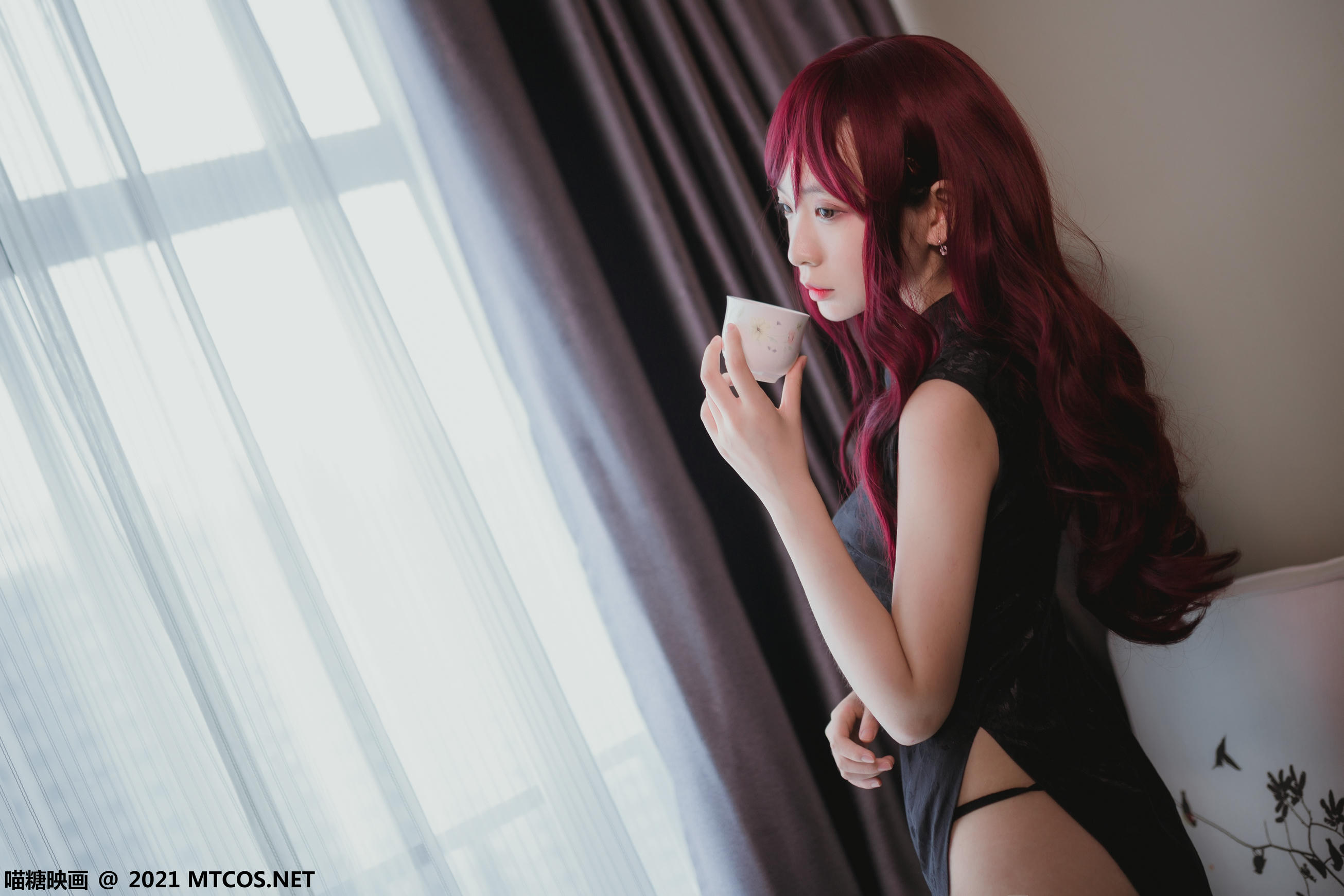 [喵糖映画] VOL.385 黑色旗袍[20P／190MB]_第1集