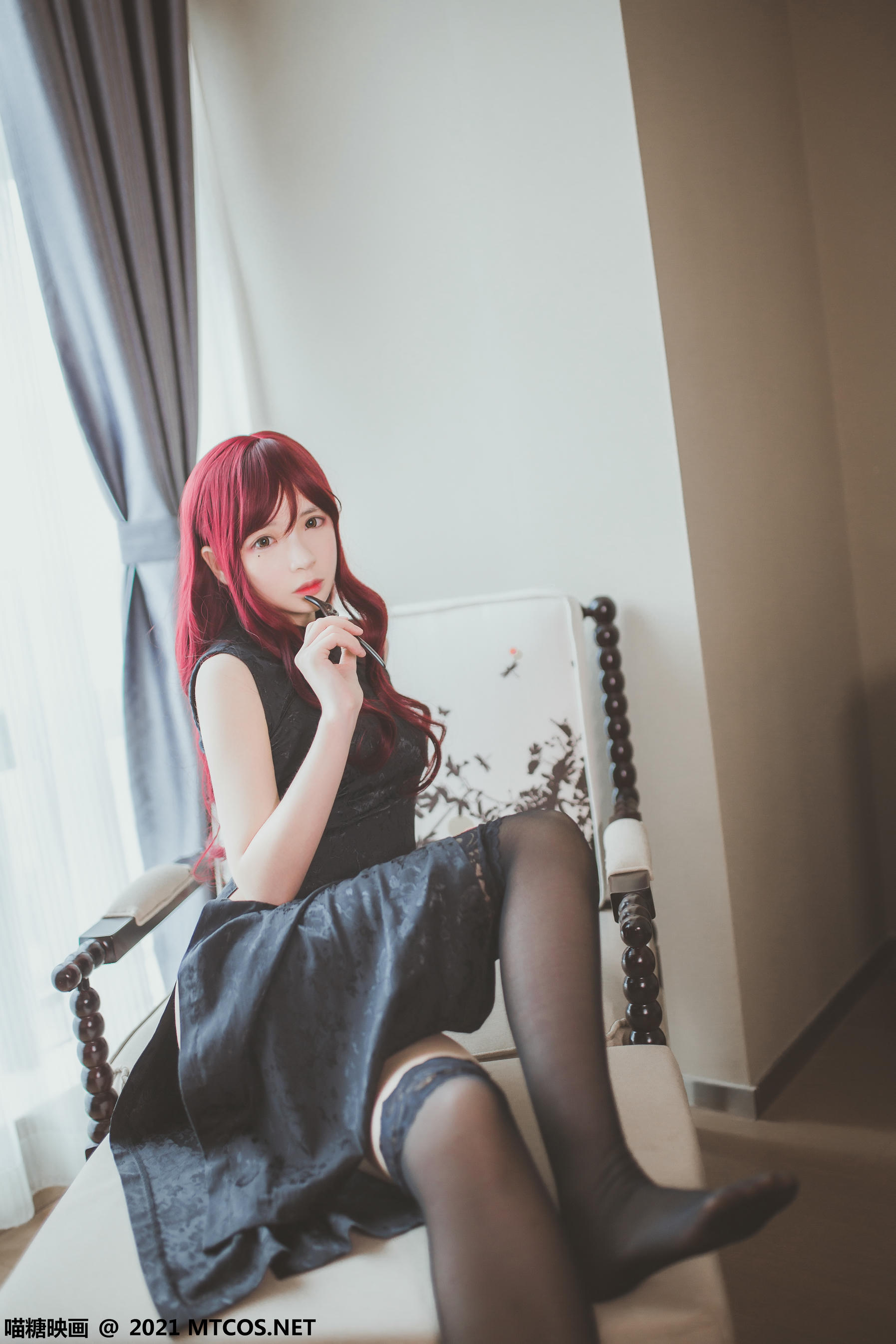 [喵糖映画] VOL.385 黑色旗袍[20P／190MB]_第1集