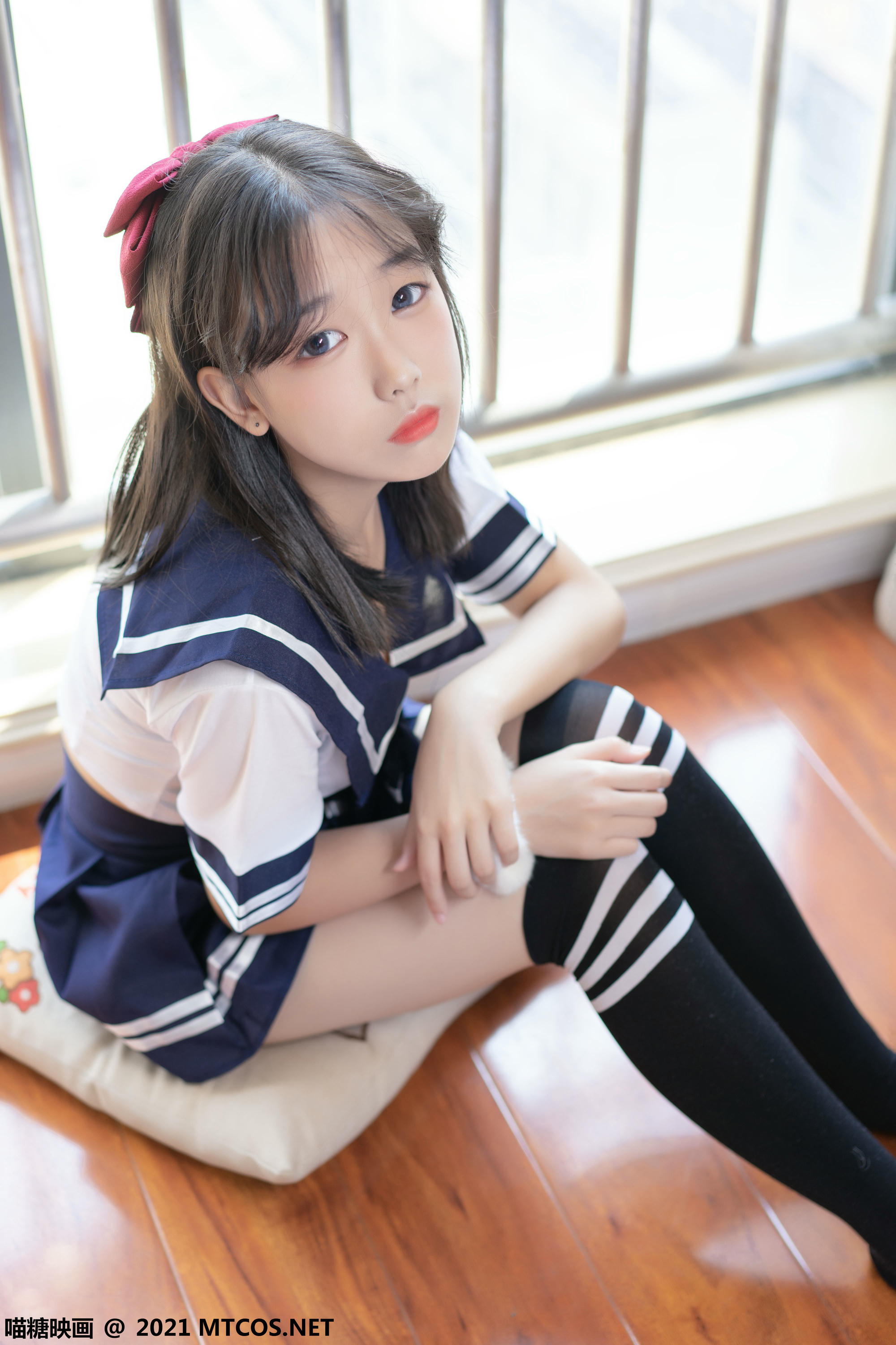 [喵糖映画] VOL.392 水手裙学妹[21P／178MB]_第1集