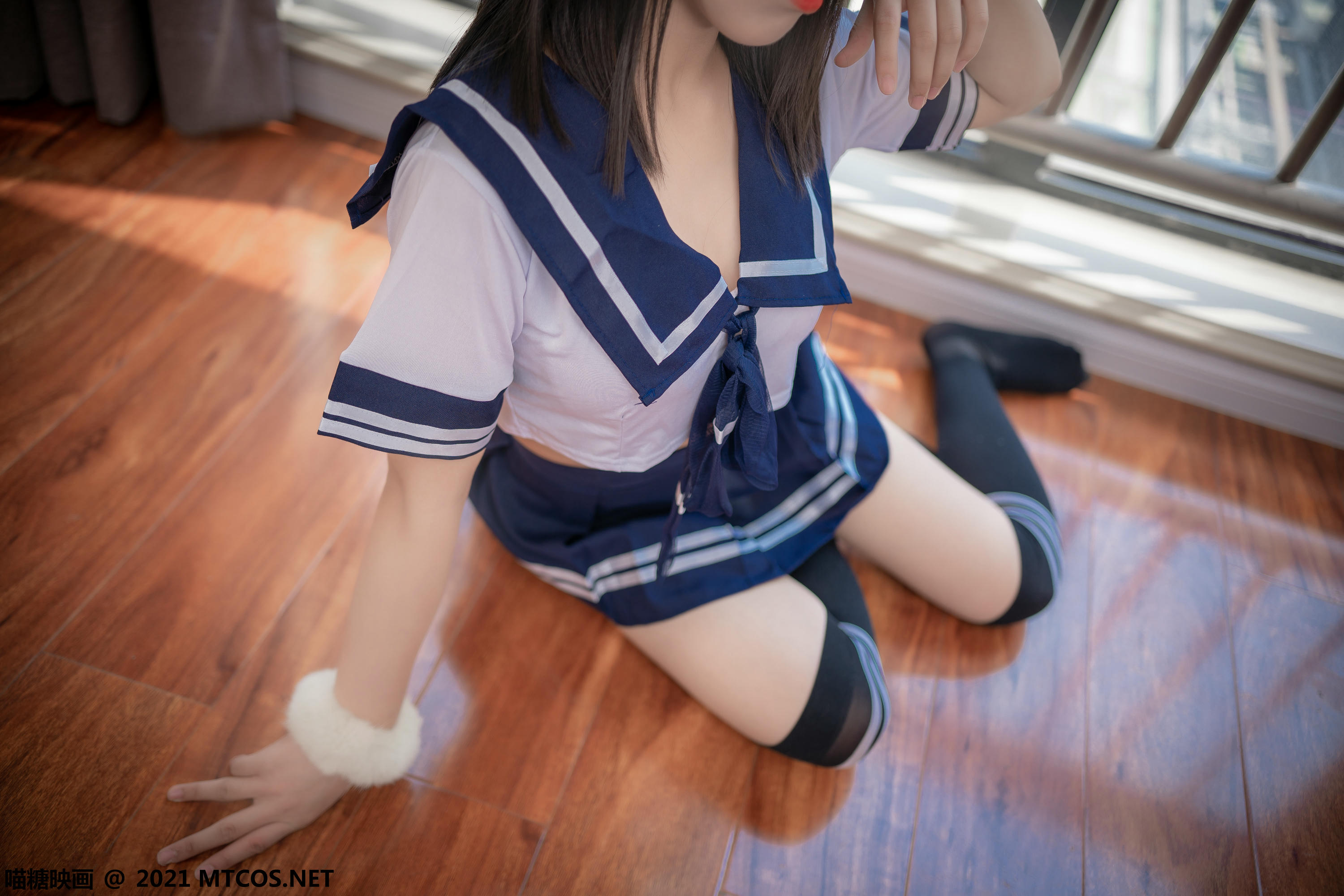 [喵糖映画] VOL.392 水手裙学妹[21P／178MB]_第1集