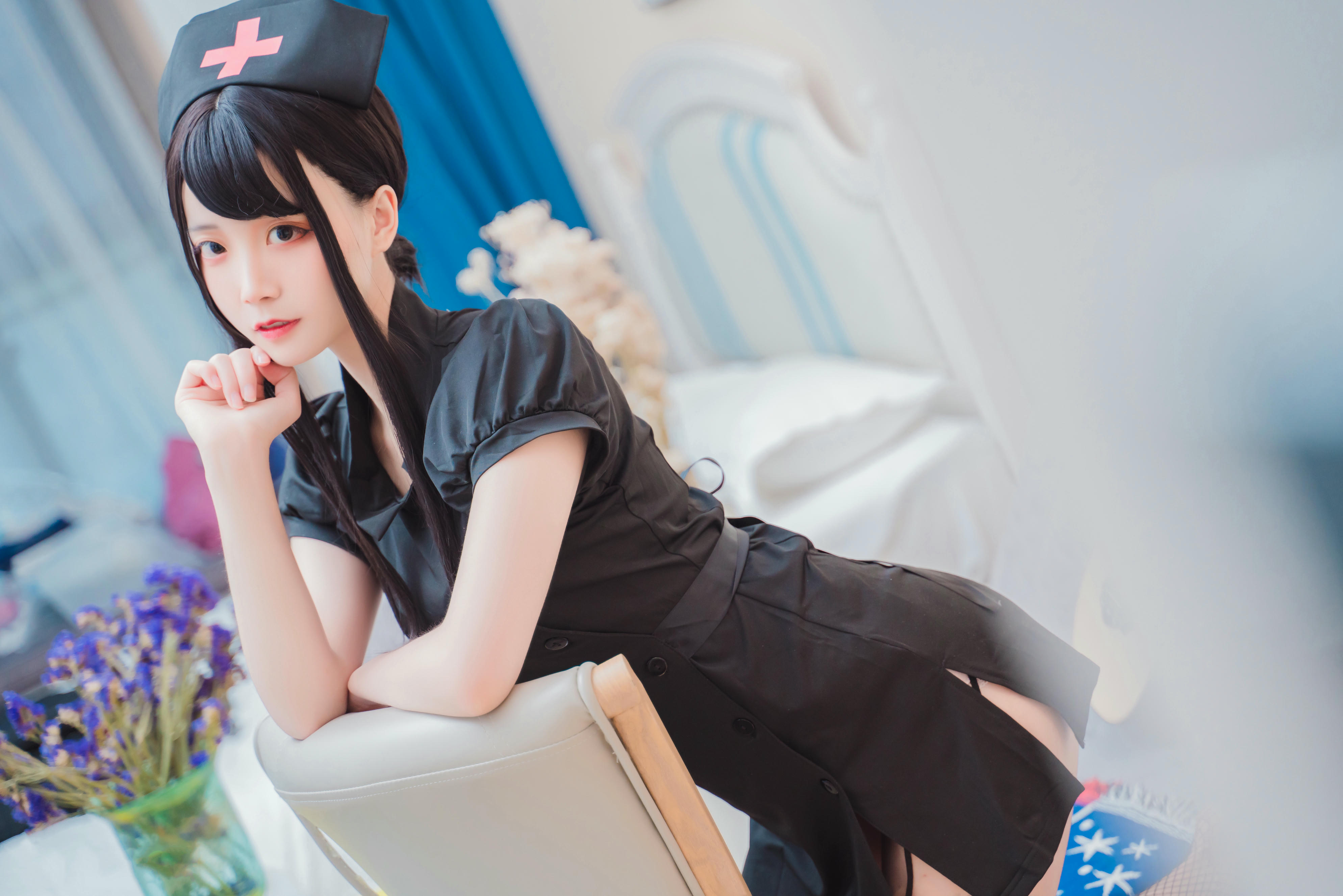 [喵糖映画] VOL.393 黑色护士[28P／476MB]_第1集