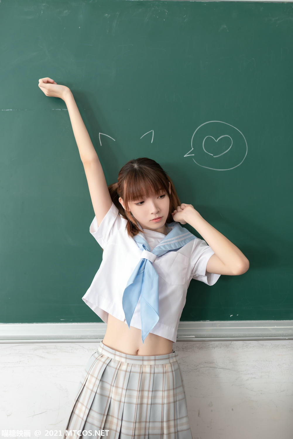 [喵糖映画] VOL.395 值日学妹[37P／68.2MB]_第1集