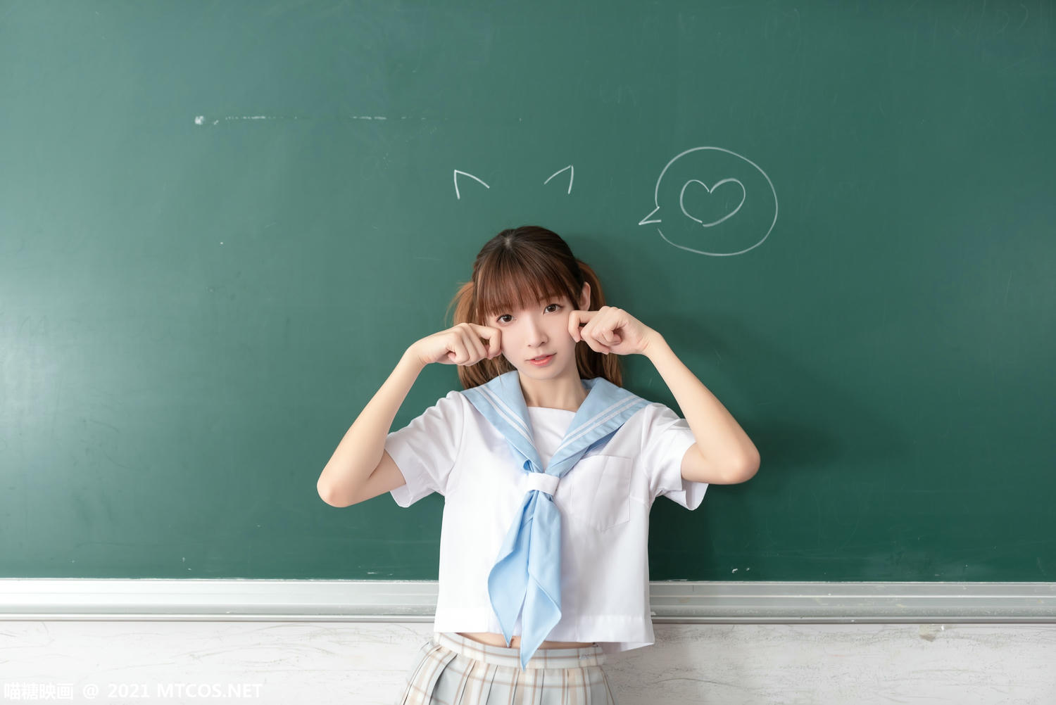 [喵糖映画] VOL.395 值日学妹[37P／68.2MB]_第1集