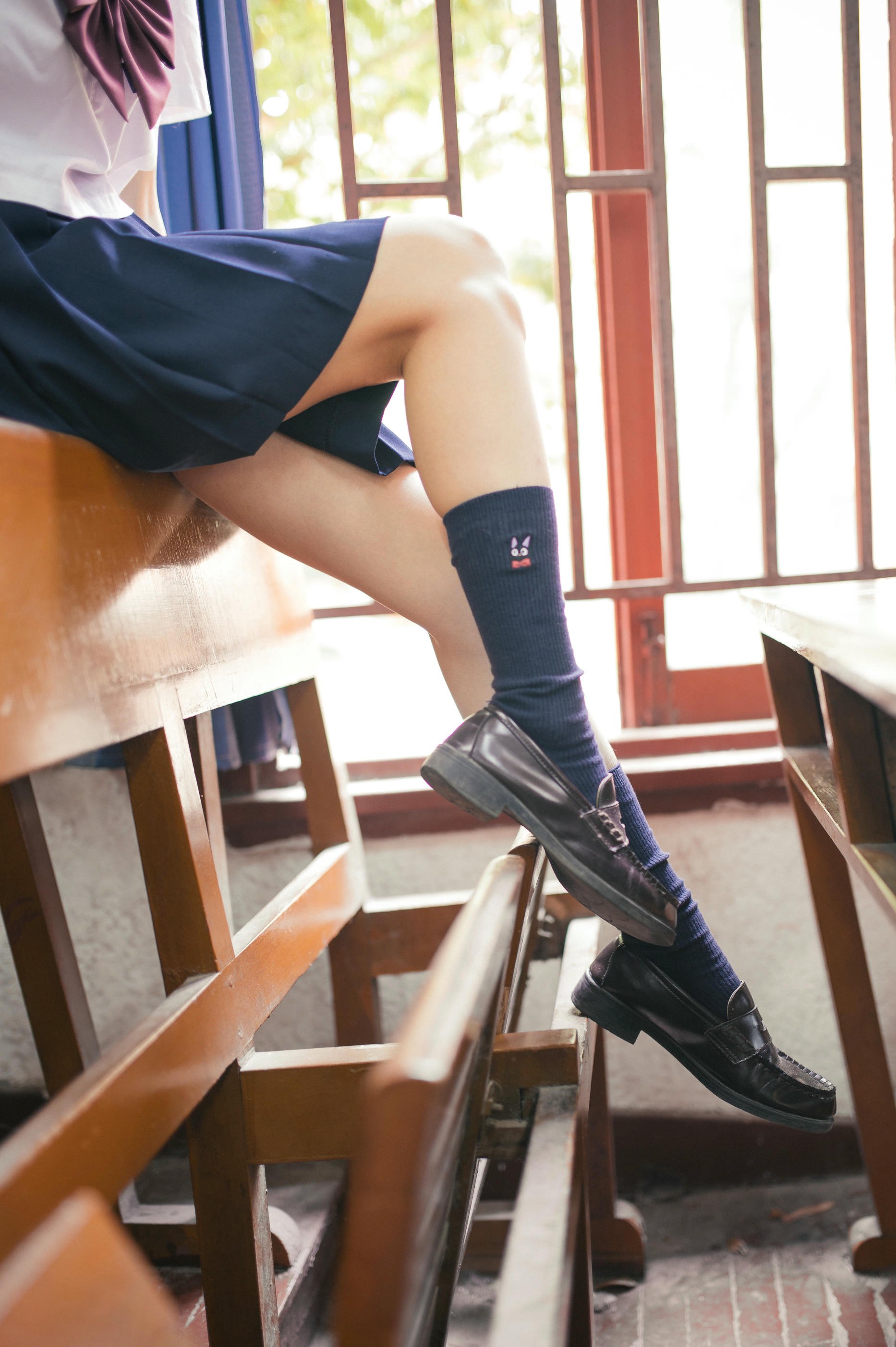 [喵糖映画] VOL.397 课室学妹[22P／148MB]_第1集