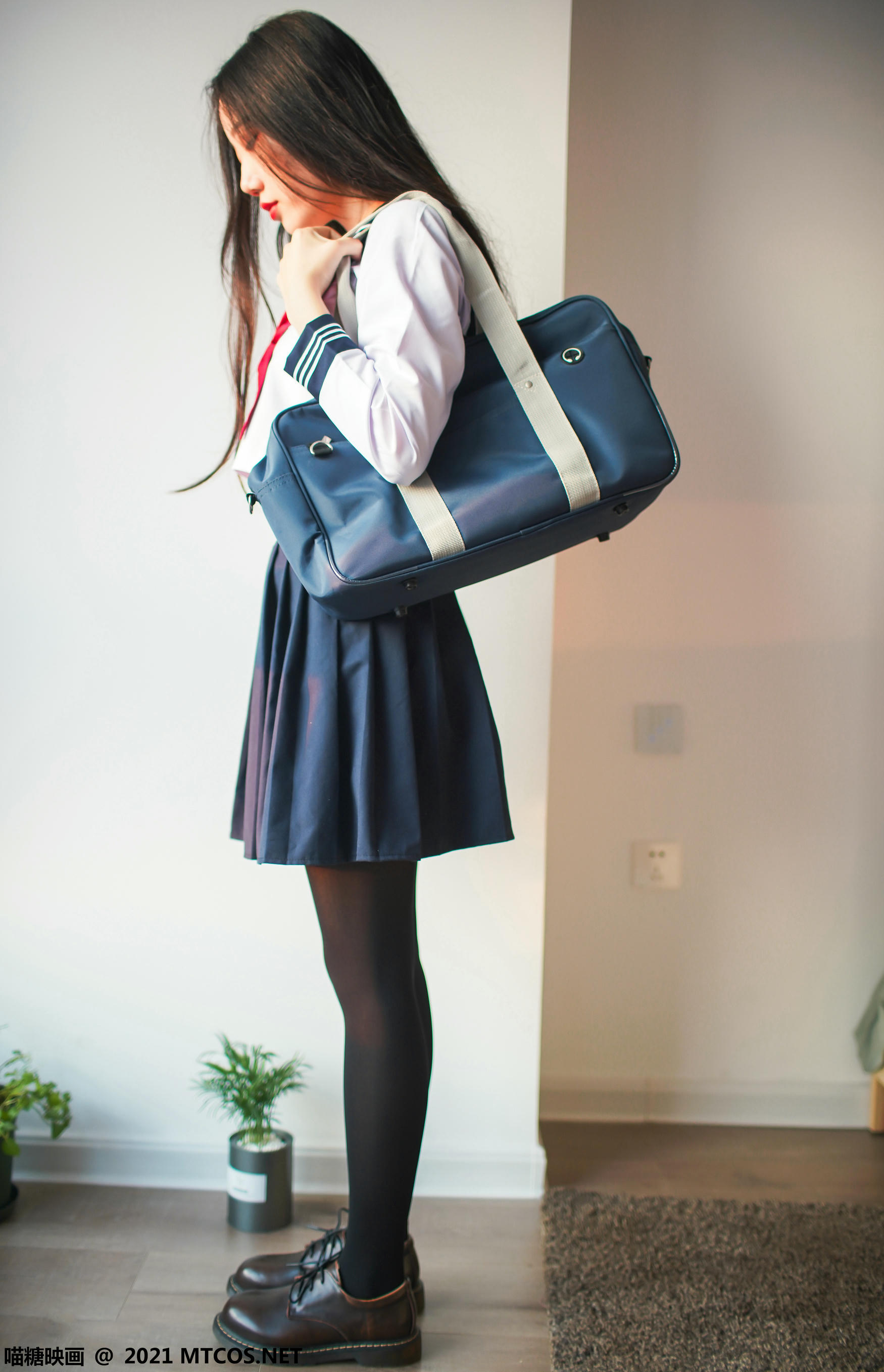 [喵糖映画] VOL.398 邻家少女[21P／165MB]_第1集