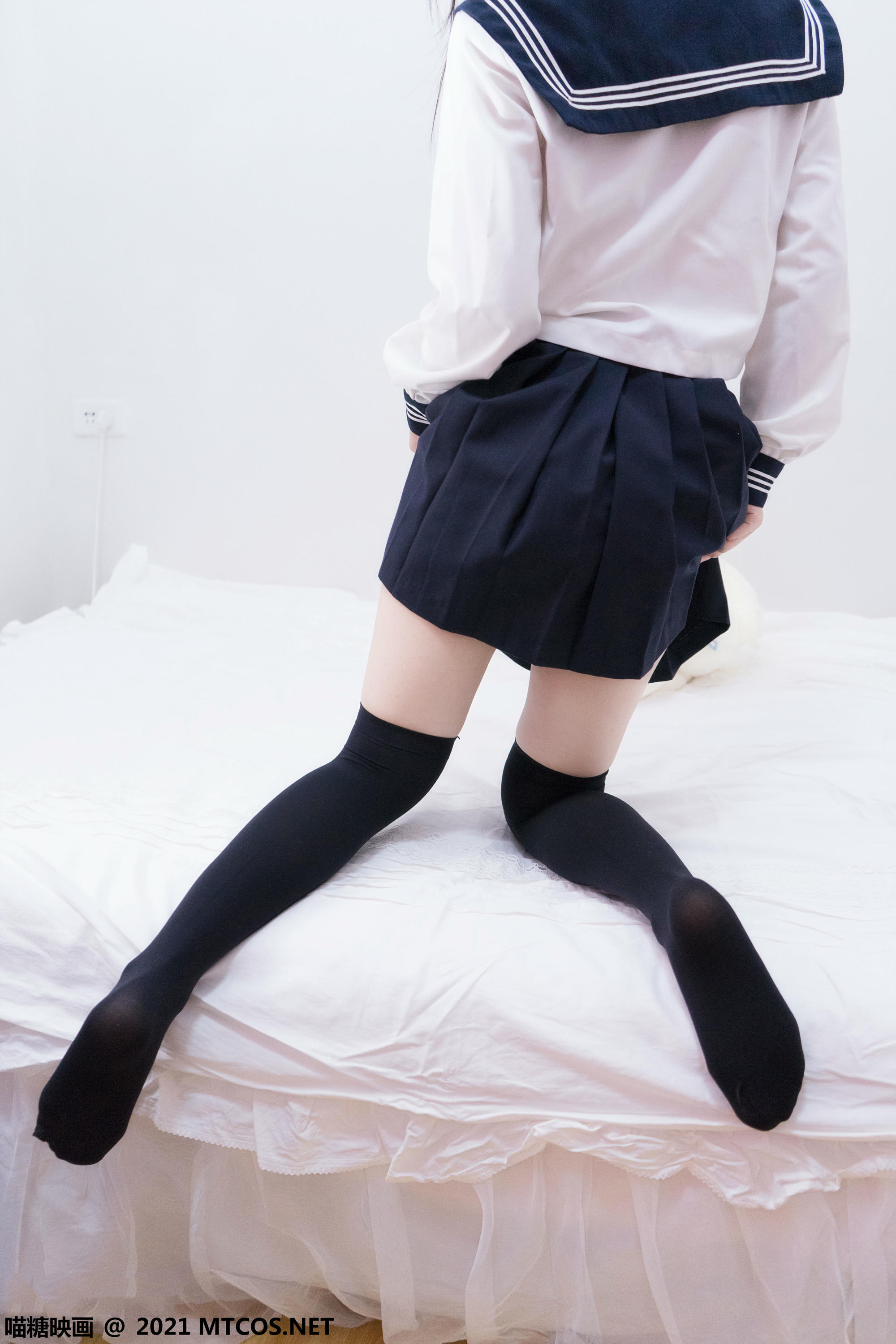 [喵糖映画] VOL.401 水手服学妹[30P／191MB]_第1集