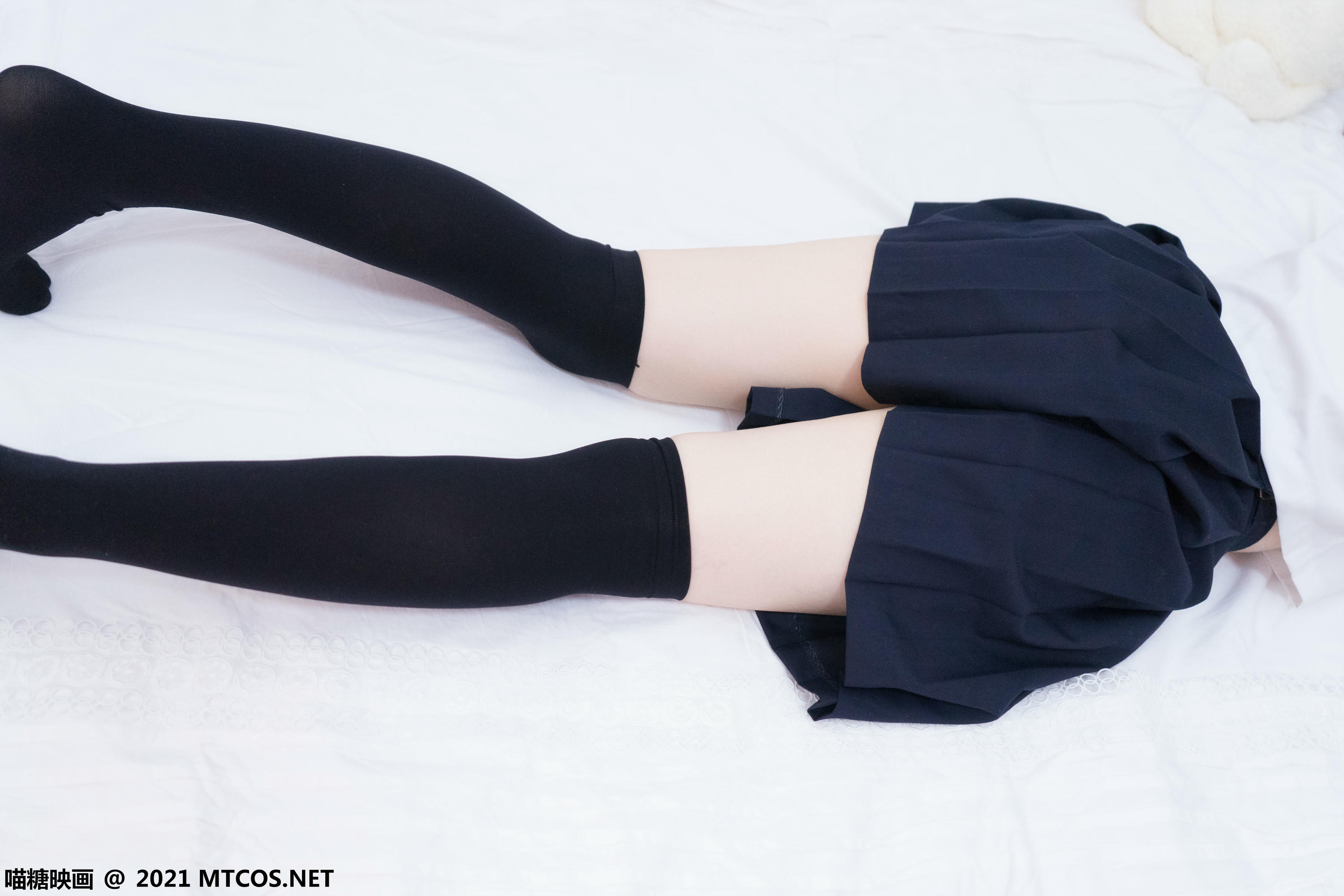 [喵糖映画] VOL.401 水手服学妹[30P／191MB]_第1集