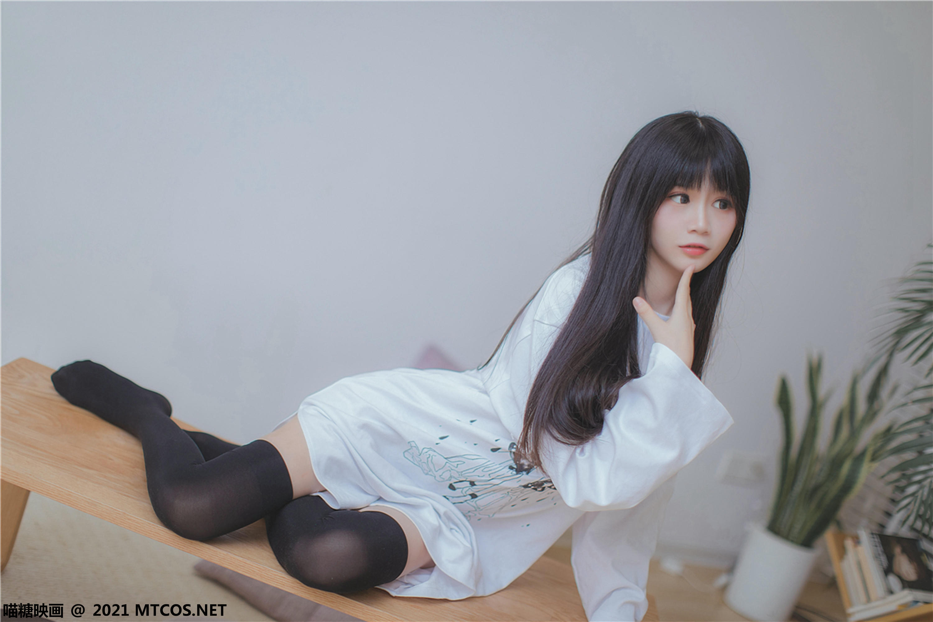 [喵糖映画] VOL.403 夏日白T[42P／298MB]_第2集