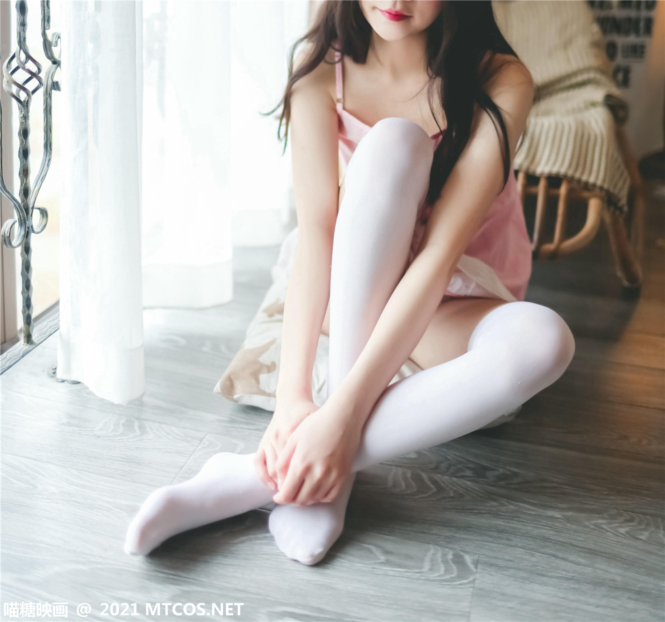 [喵糖映画] VOL.406 粉裙民宿[28P／163MB]_第1集