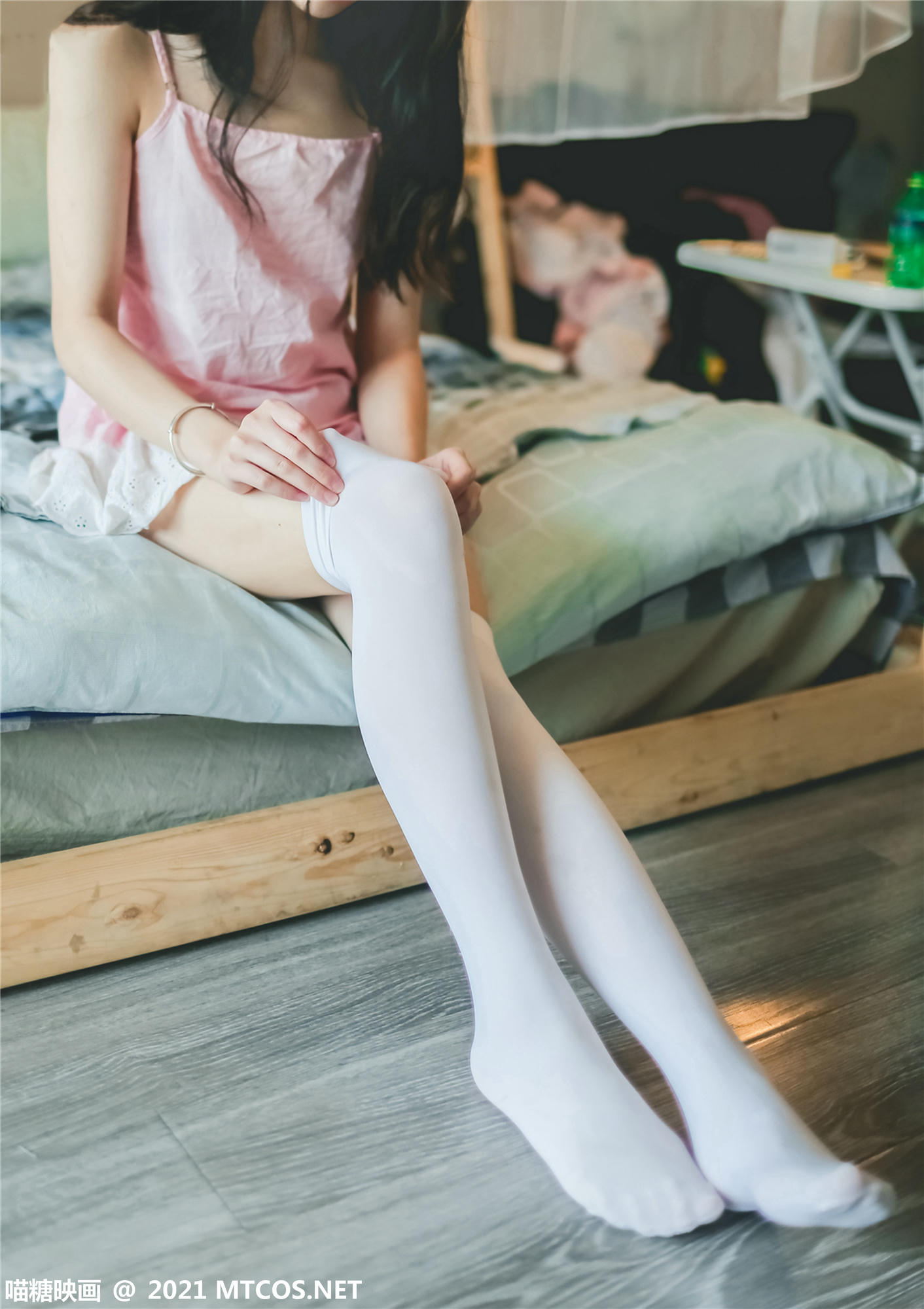 [喵糖映画] VOL.406 粉裙民宿[28P／163MB]_第1集