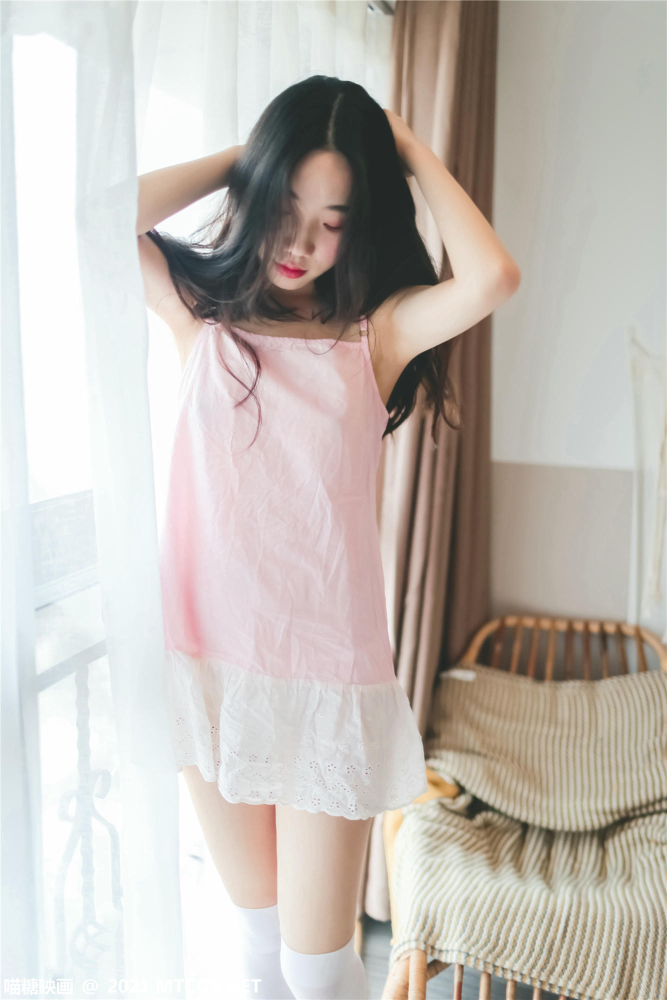 [喵糖映画] VOL.406 粉裙民宿[28P／163MB]_第2集