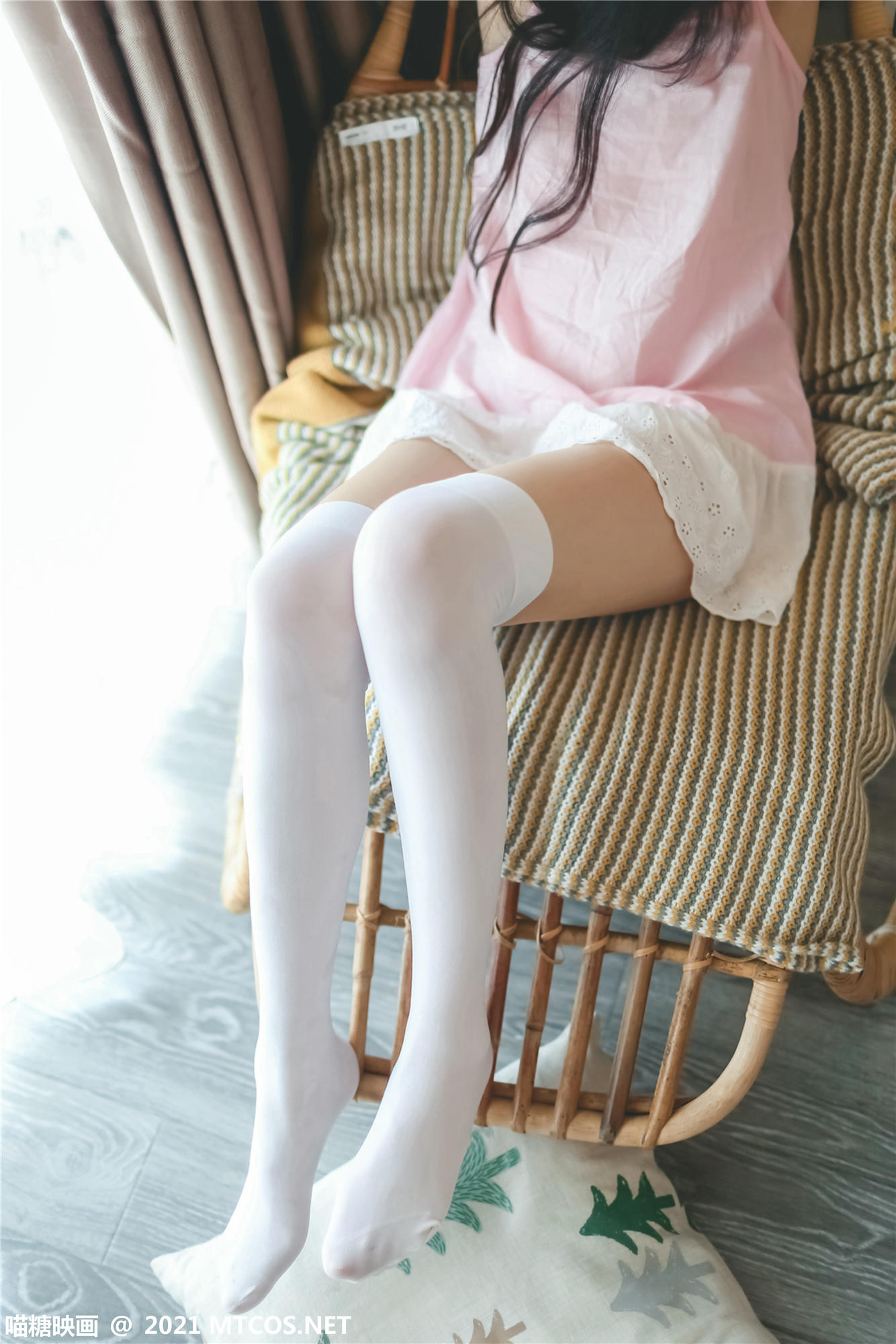 [喵糖映画] VOL.406 粉裙民宿[28P／163MB]_第2集