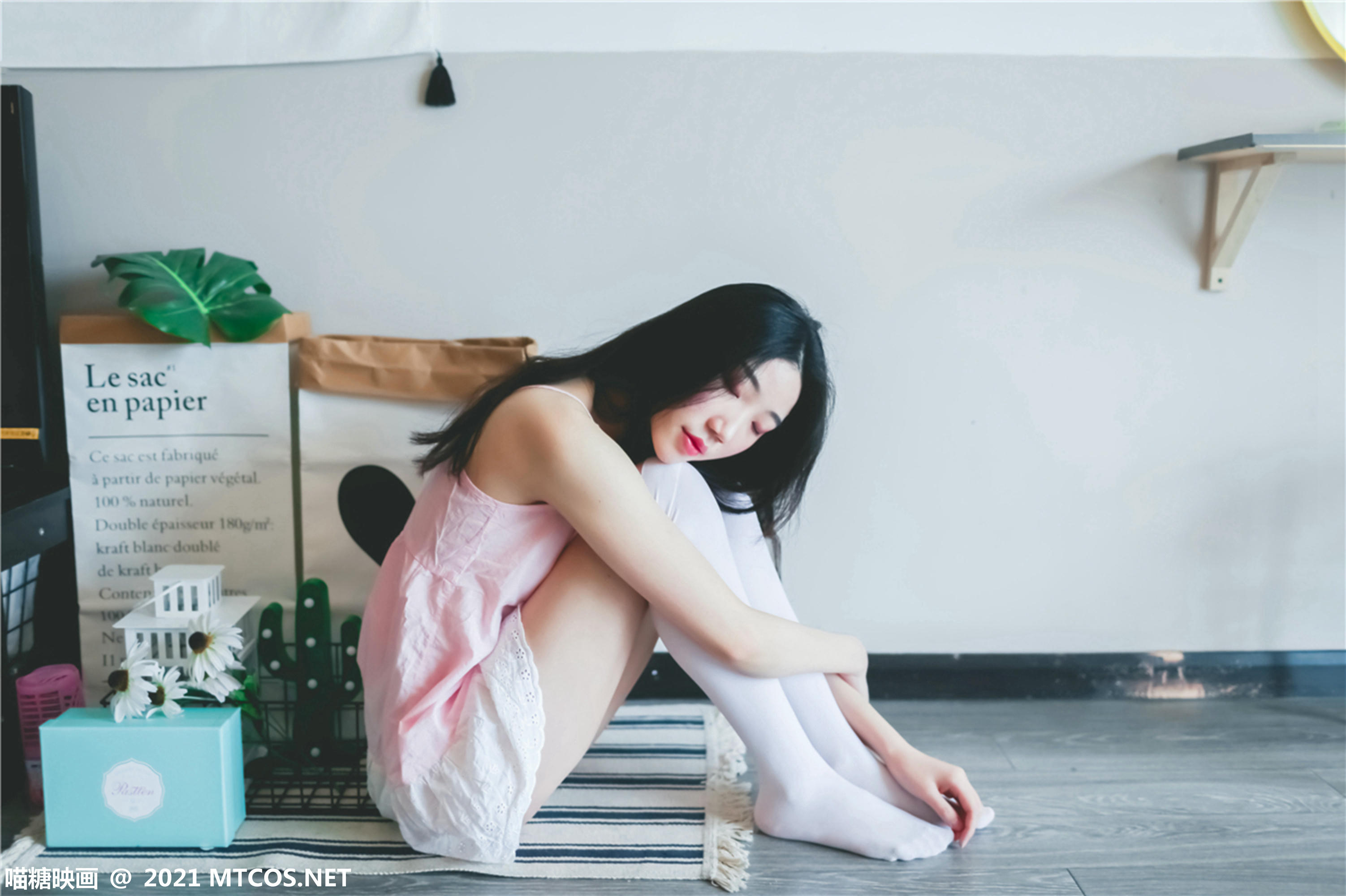 [喵糖映画] VOL.406 粉裙民宿[28P／163MB]_第2集