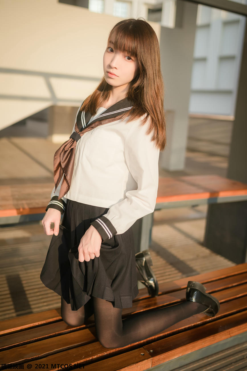 [喵糖映画] VOL.409 黄昏下的JK[33P／75.8MB]_第2集