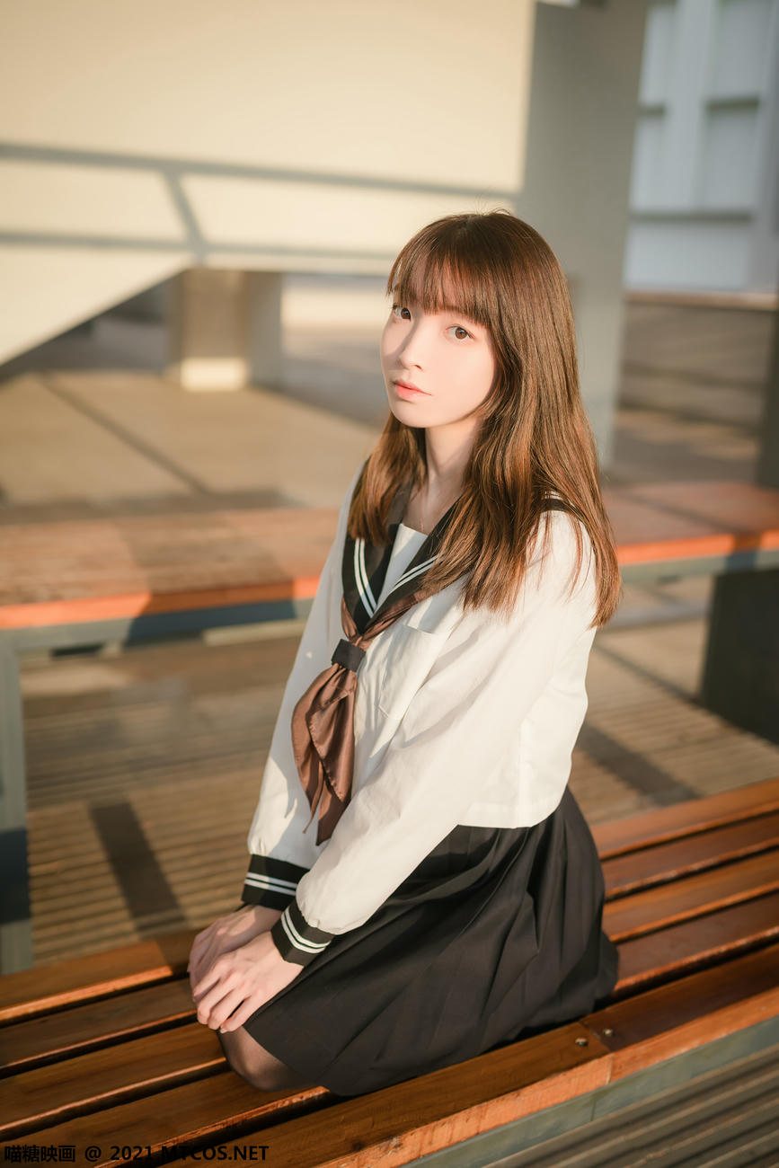 [喵糖映画] VOL.409 黄昏下的JK[33P／75.8MB]_第2集