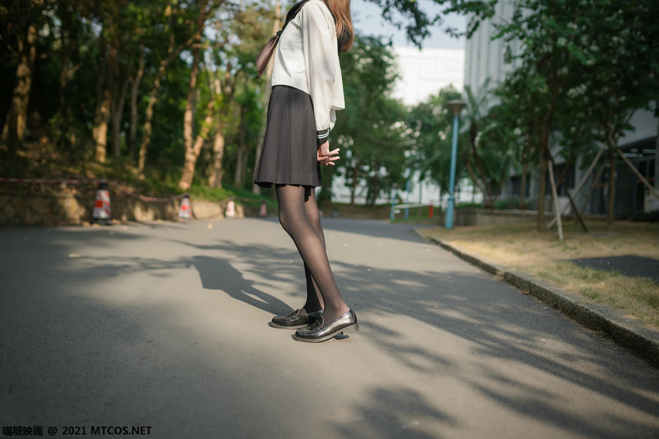 [喵糖映画] VOL.409 黄昏下的JK[33P／75.8MB]_第1集