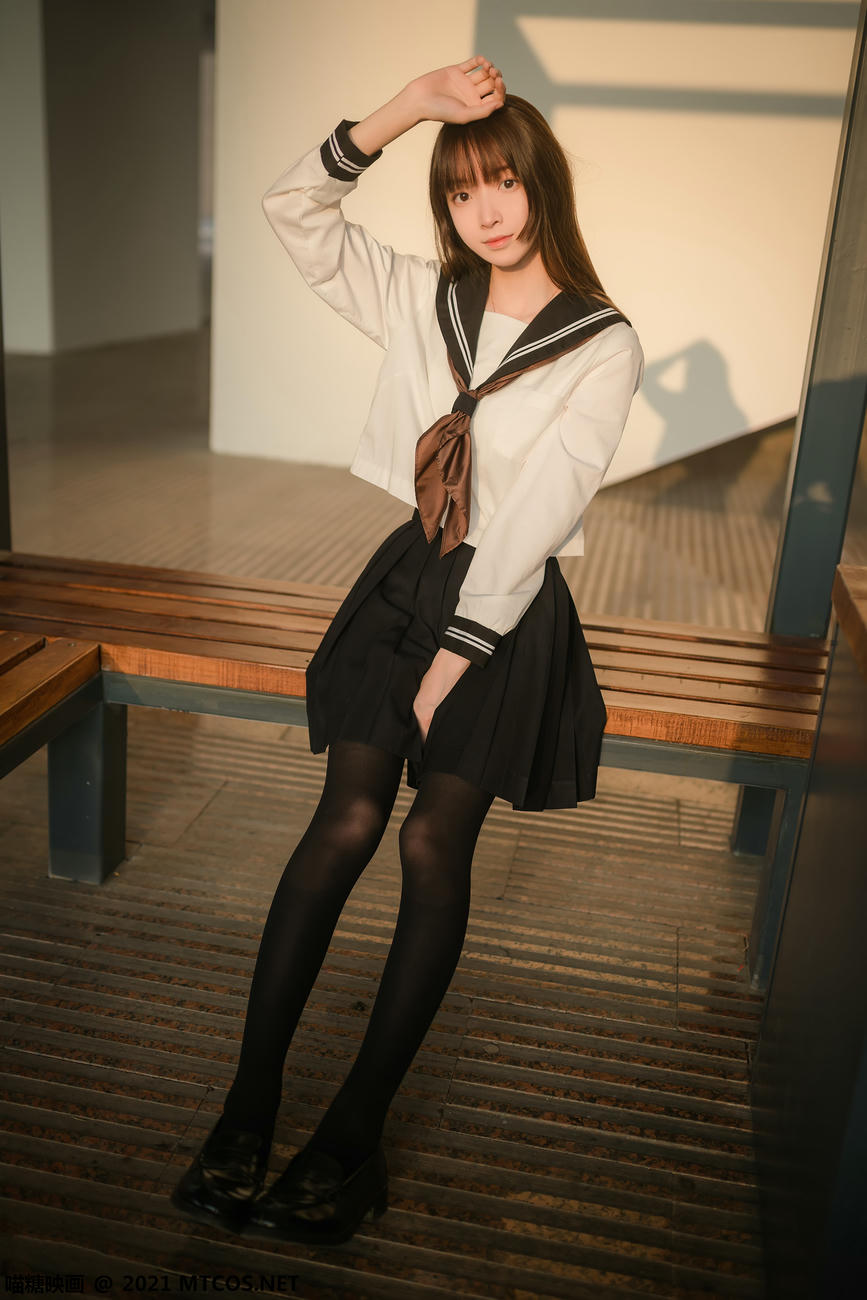 [喵糖映画] VOL.409 黄昏下的JK[33P／75.8MB]_第2集