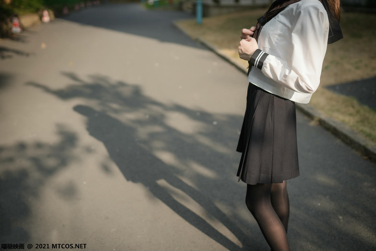 [喵糖映画] VOL.409 黄昏下的JK[33P／75.8MB]_第1集