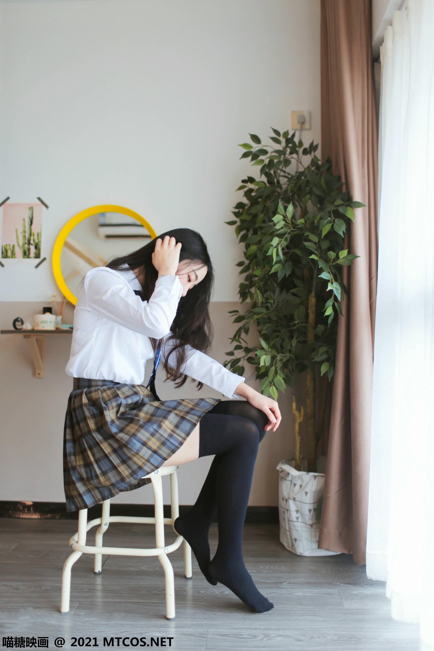 [喵糖映画] VOL.412 民宿JK[21P／112MB]_第1集