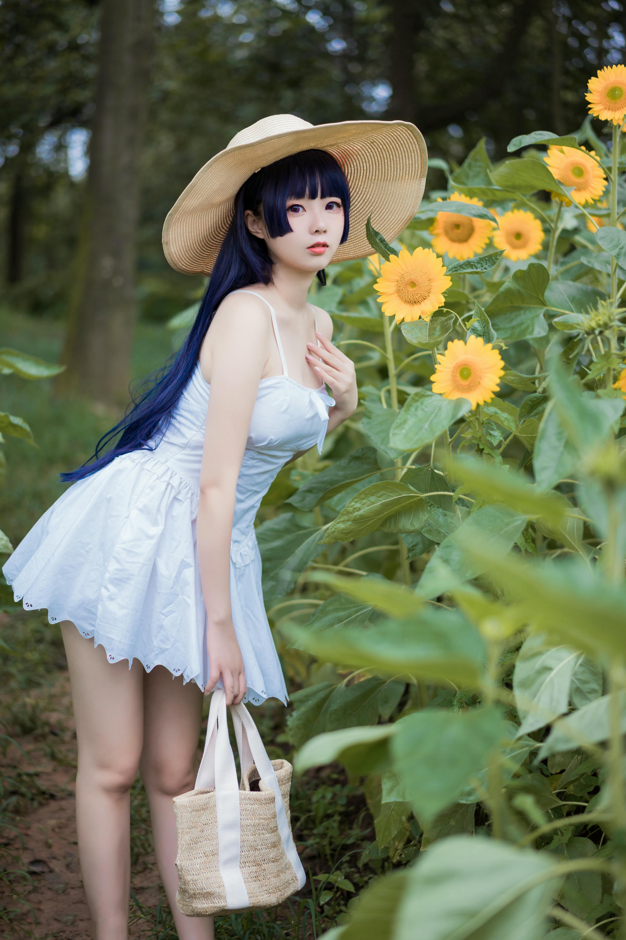 [喵糖映画] VOL.414 花园白裙[37P-402MB]_第2集