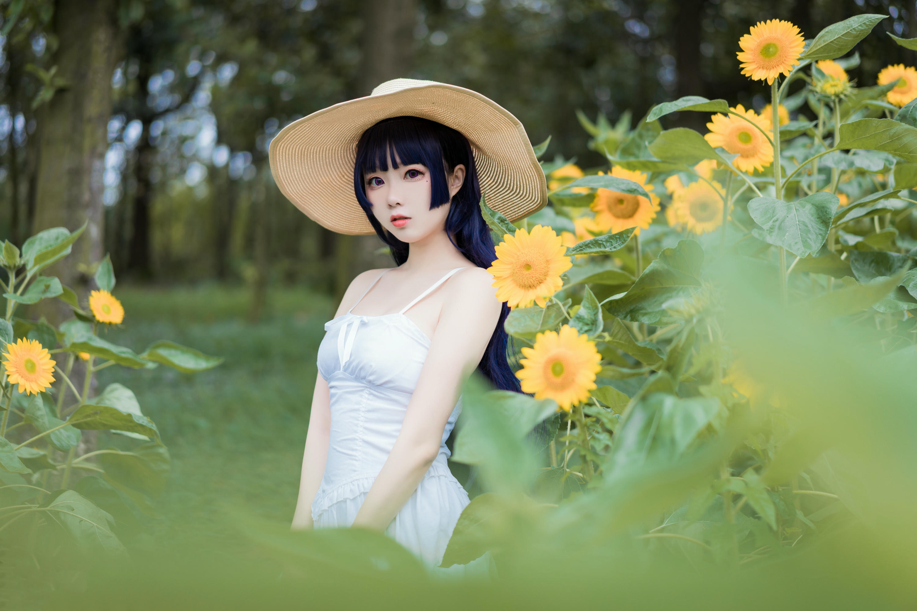 [喵糖映画] VOL.414 花园白裙[37P-402MB]_第1集