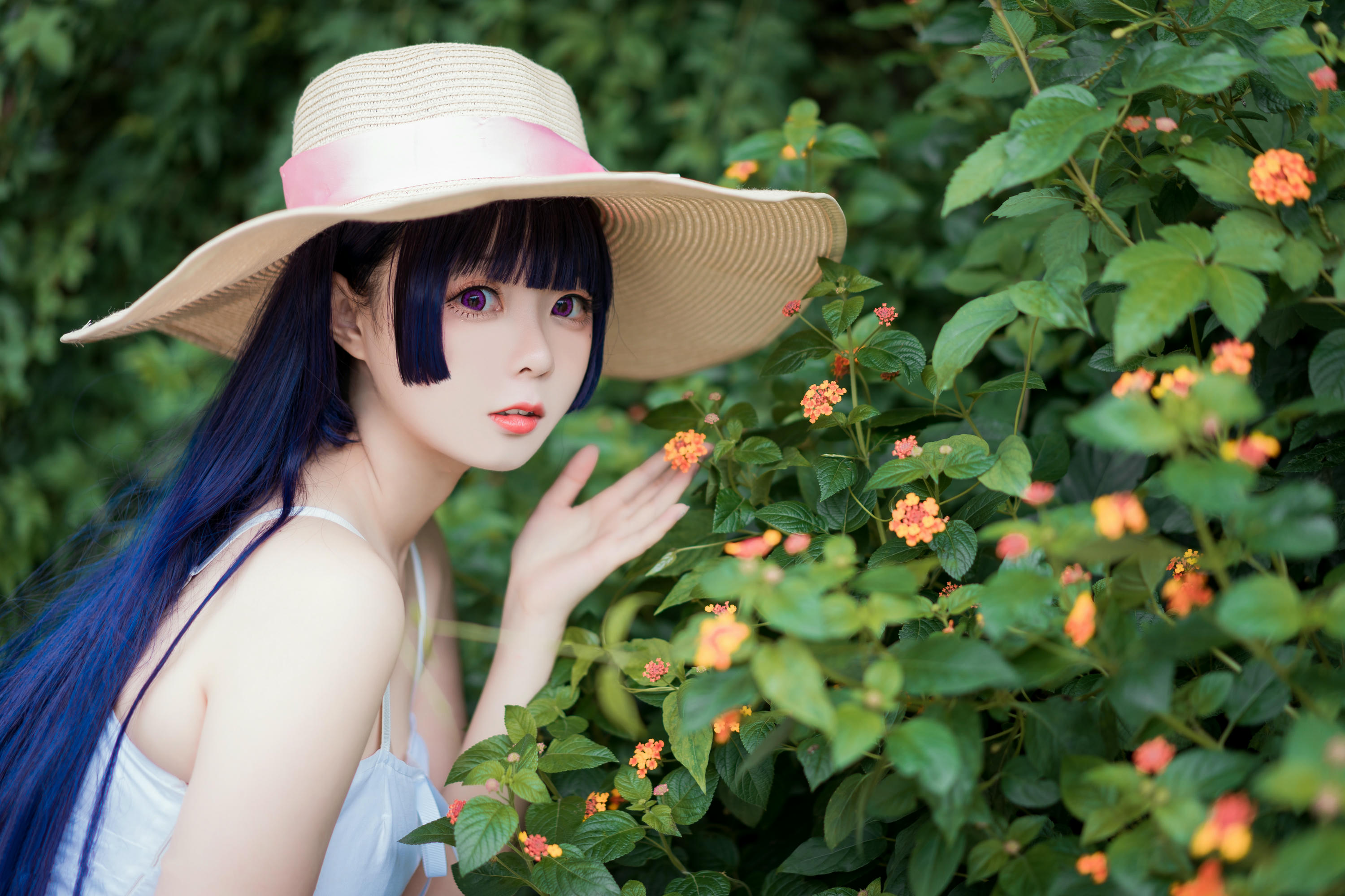 [喵糖映画] VOL.414 花园白裙[37P-402MB]_第1集