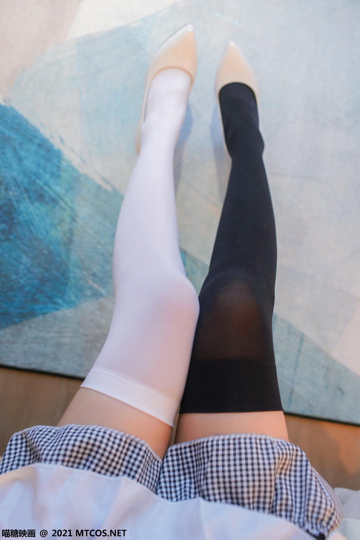 [喵糖映画] VOL.416 黑白女仆[37P／217MB]_第1集