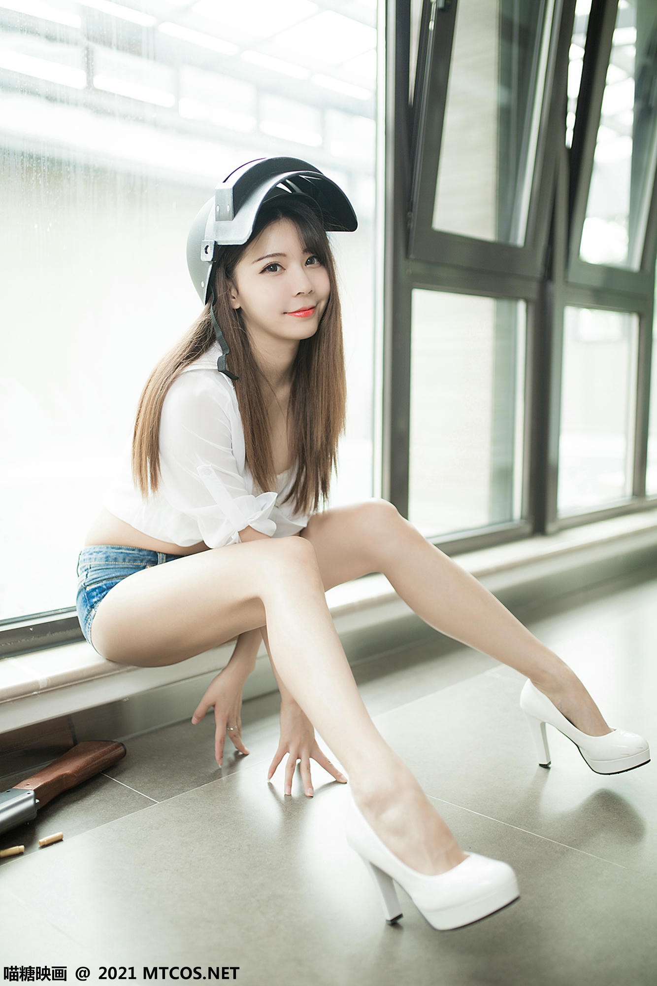 [喵糖映画] VOL.421 吃鸡少女[45P／333MB]_第3集