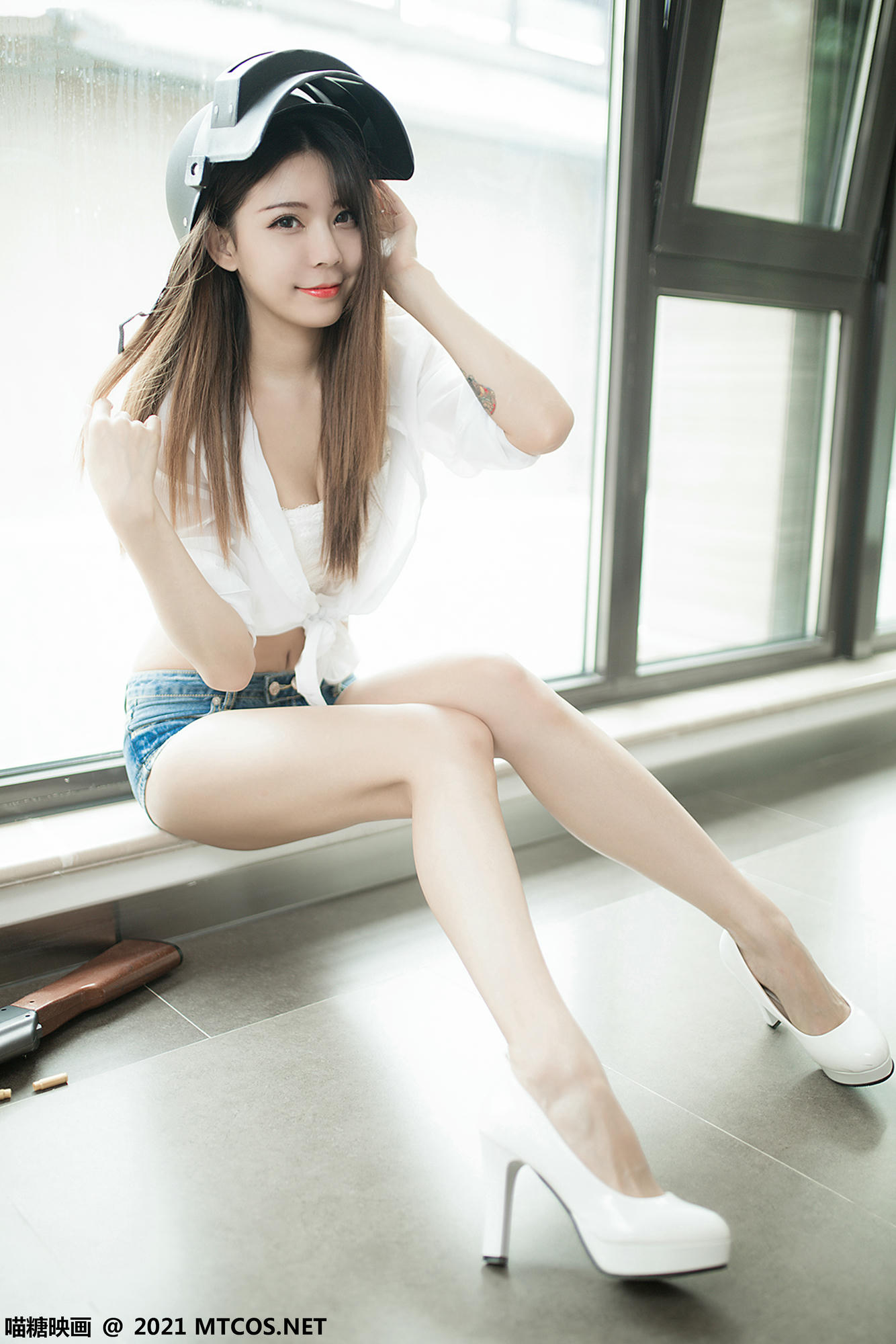 [喵糖映画] VOL.421 吃鸡少女[45P／333MB]_第3集