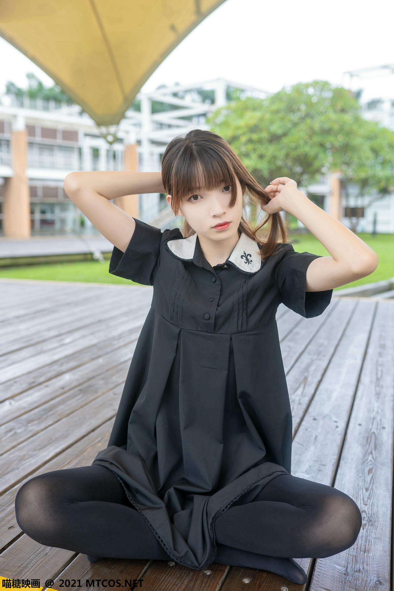 [喵糖映画] VOL.423 黑裙黑袜[35P／254MB]_第2集