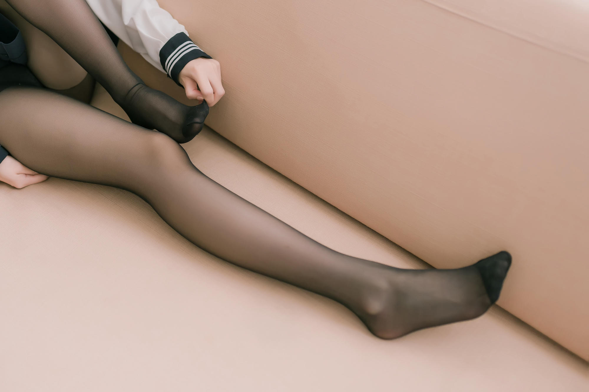 [喵糖映画] JKL.023 双马尾JK制服[40P／188MB]_第1集