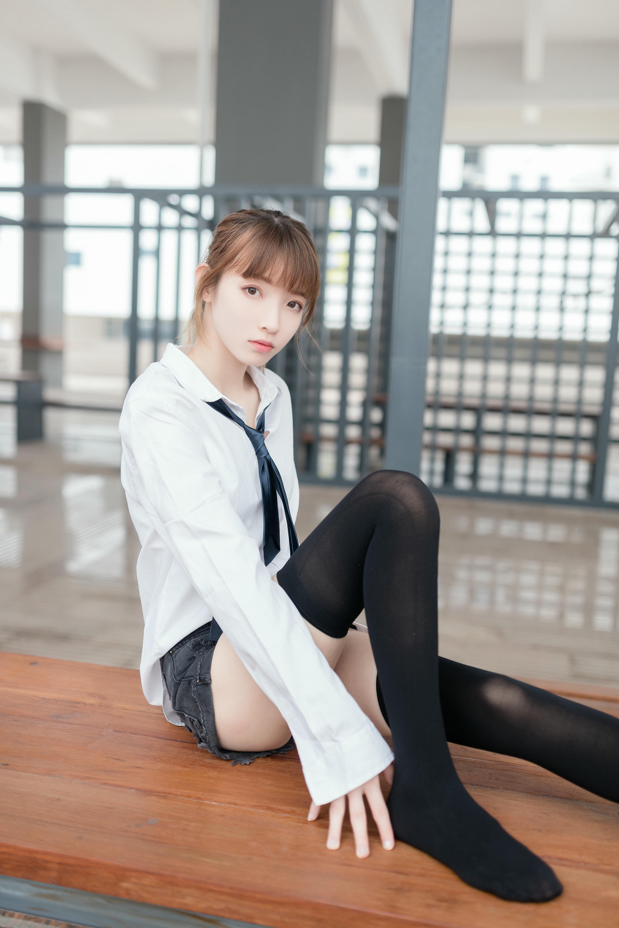 [喵糖映画]VOL.431 热裤女孩[49P／206MB]_第2集