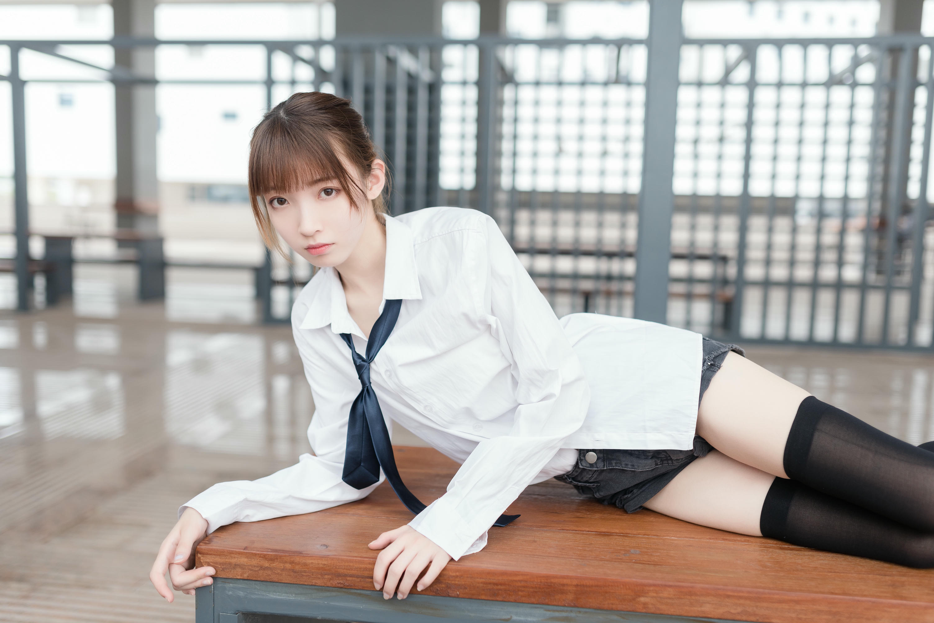 [喵糖映画]VOL.431 热裤女孩[49P／206MB]_第2集