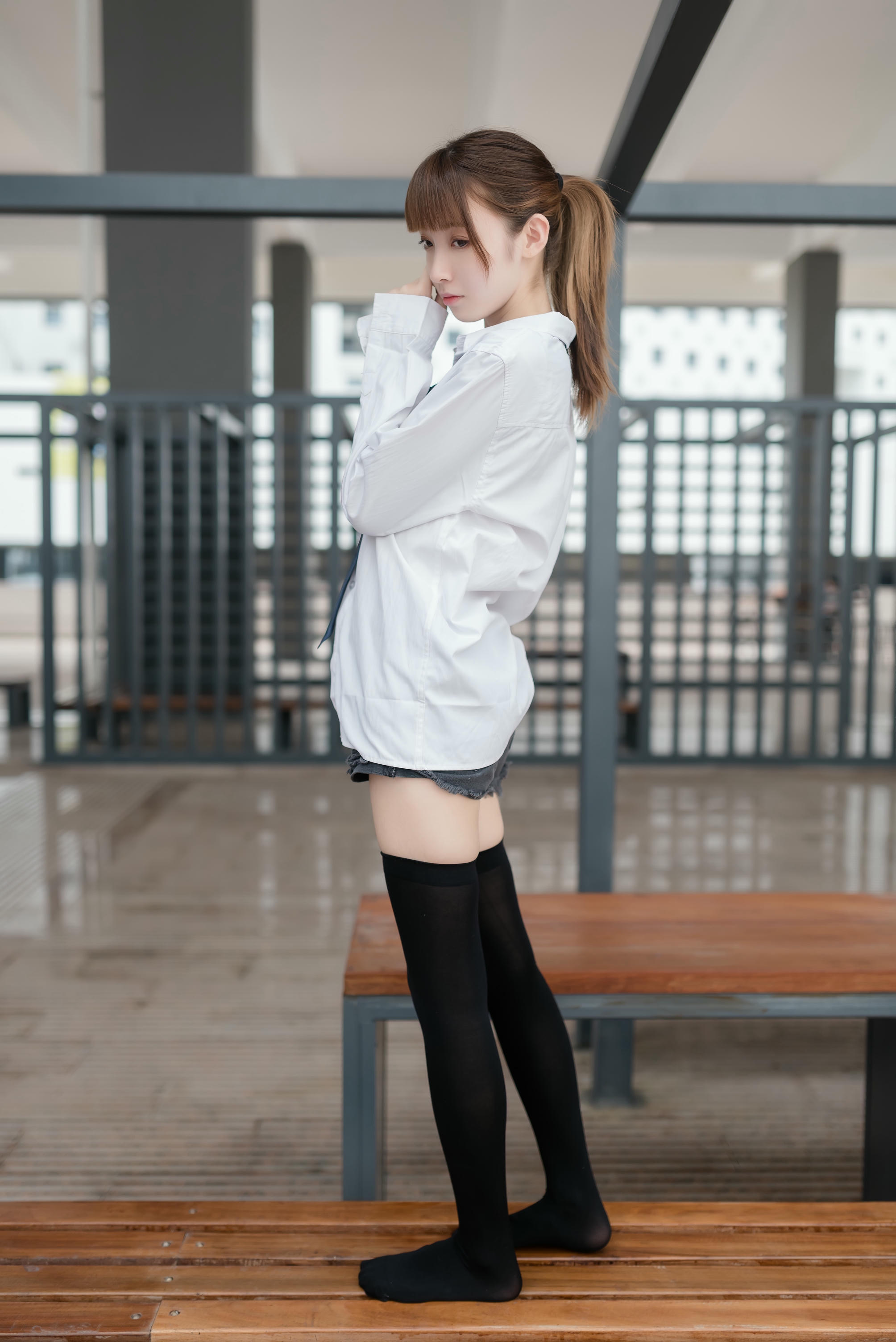 [喵糖映画]VOL.431 热裤女孩[49P／206MB]_第3集