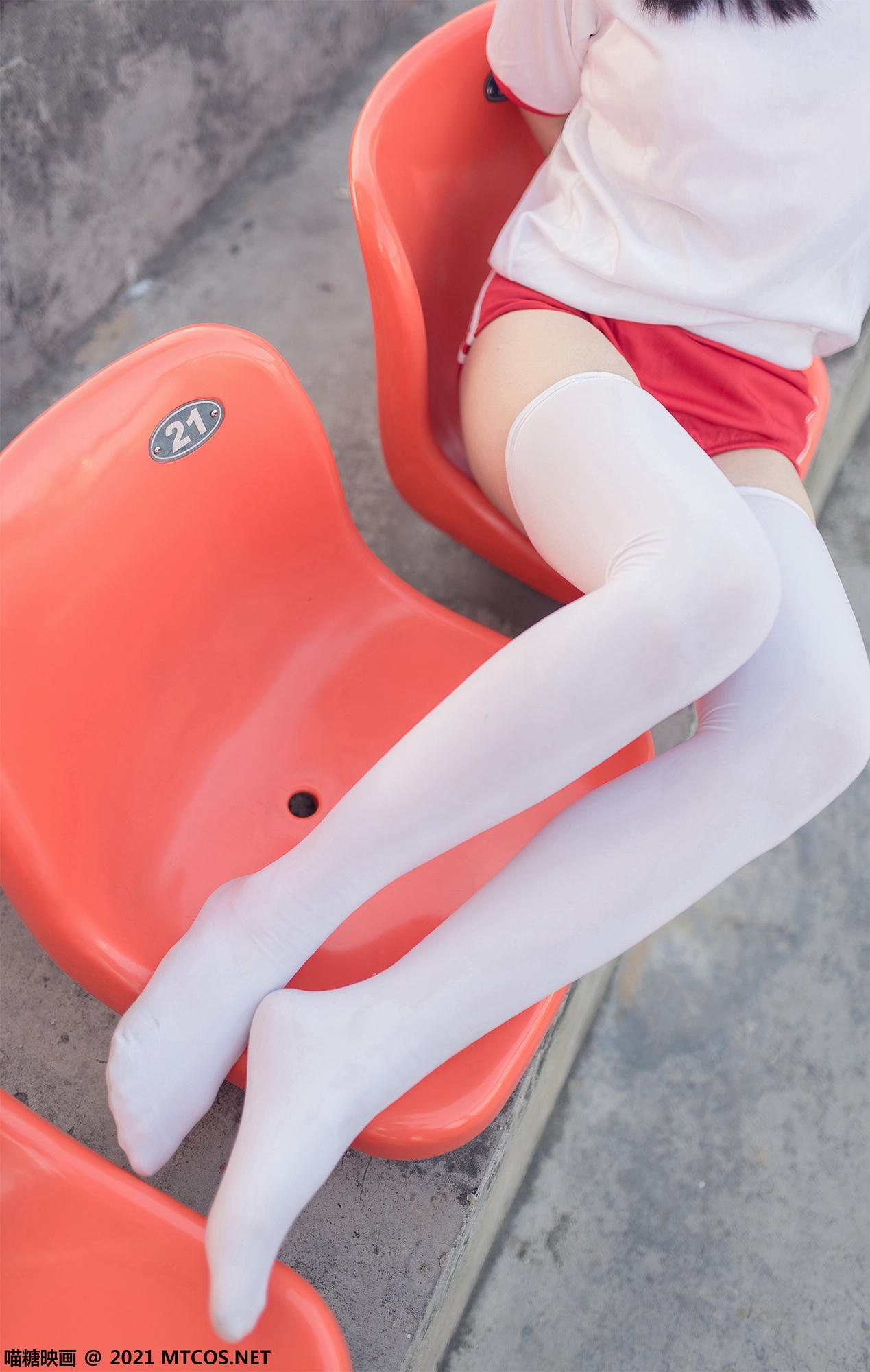 [喵糖映画]VOL.434 校园运动会[47P／411MB]_第2集