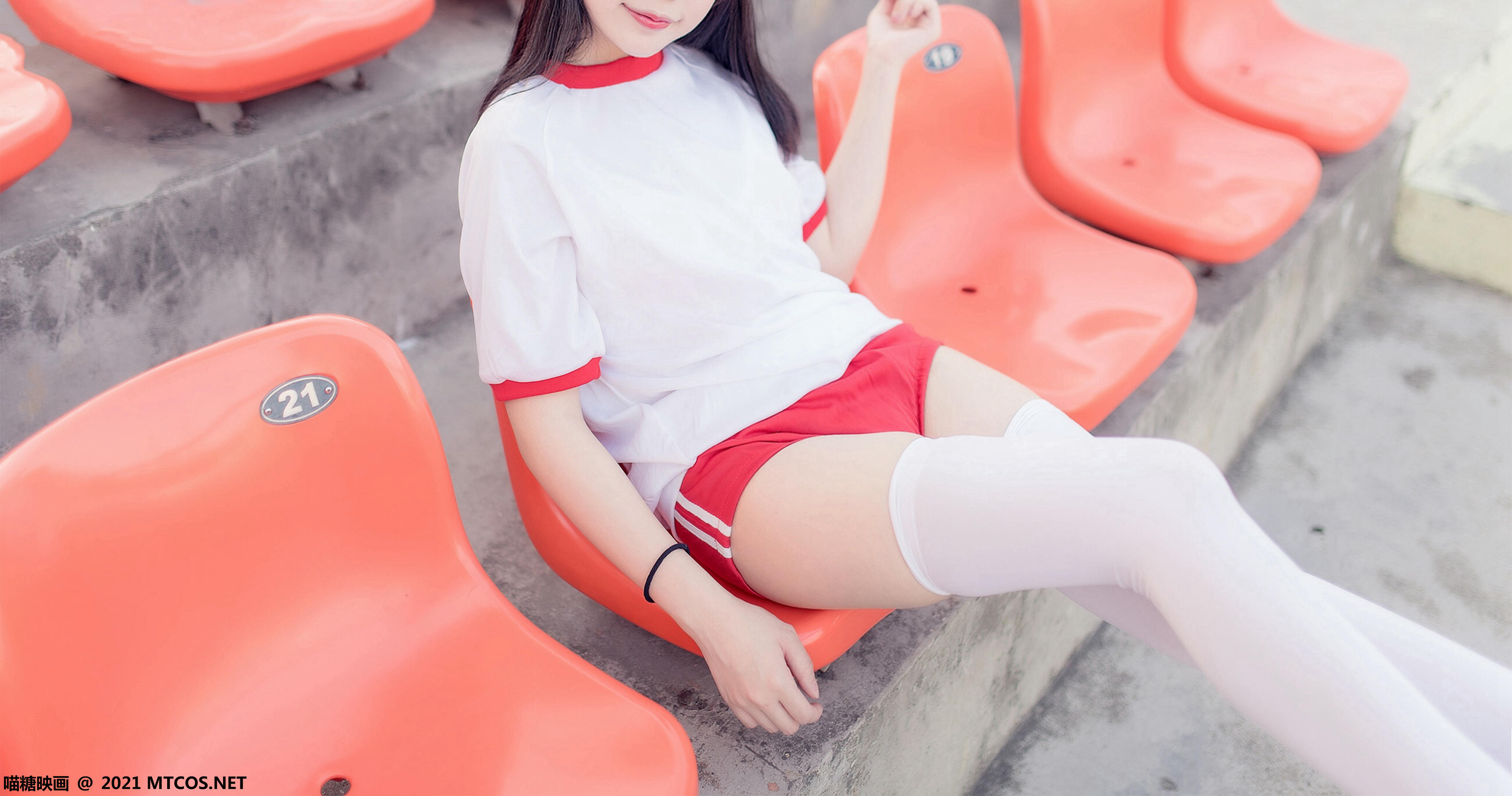 [喵糖映画]VOL.434 校园运动会[47P／411MB]_第3集