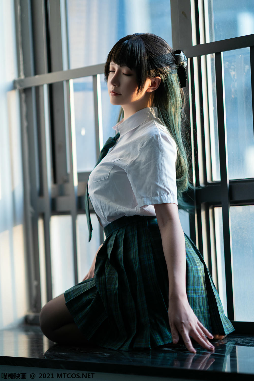 [喵糖映画]VOL.435 绿色JK[20P／90.4MB]_第1集