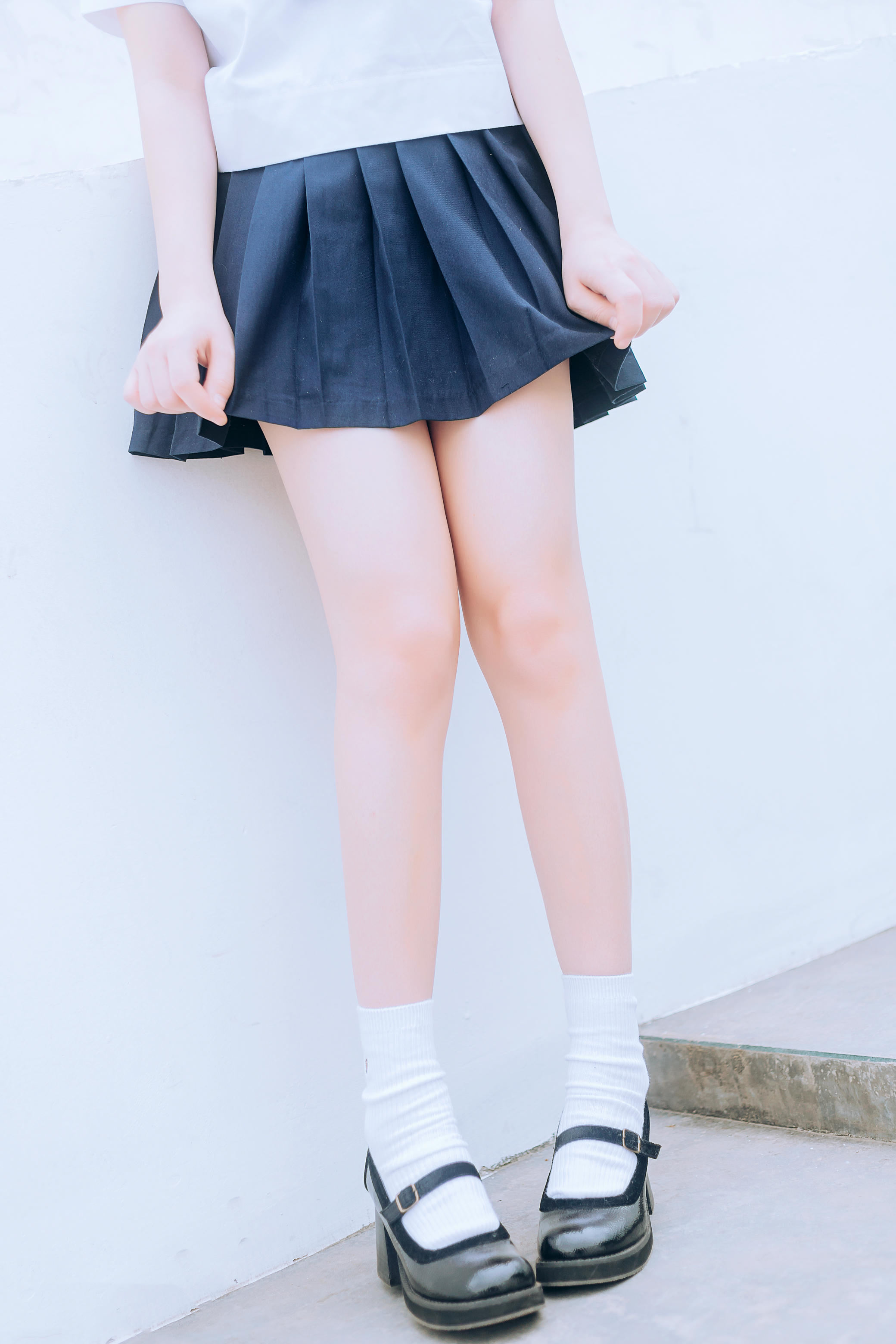 [喵糖映画]VOL.446 绿意JK[36P／546MB]_第1集