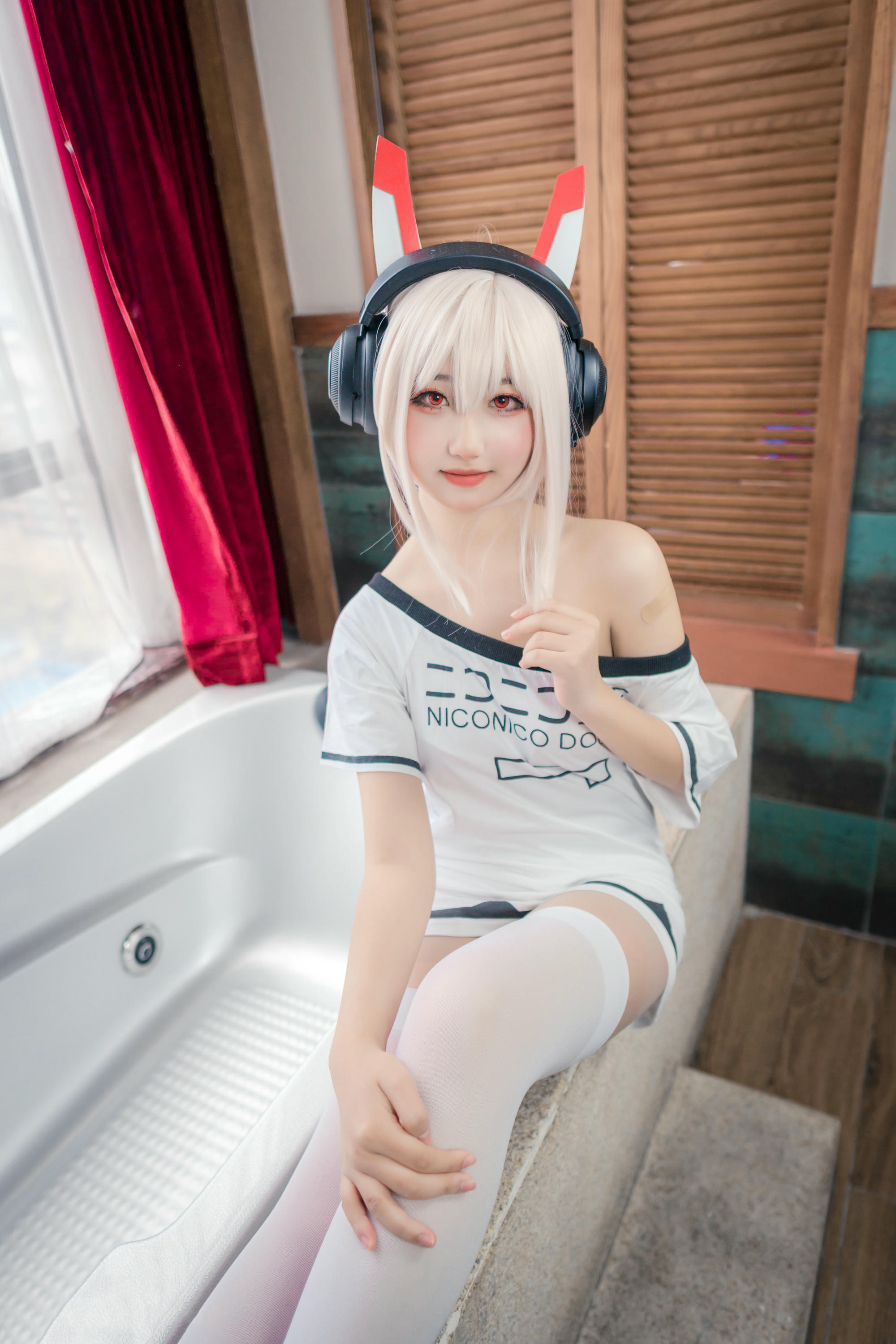 [喵糖映画]VOL.447 凌波酱[39P／251MB]_第2集