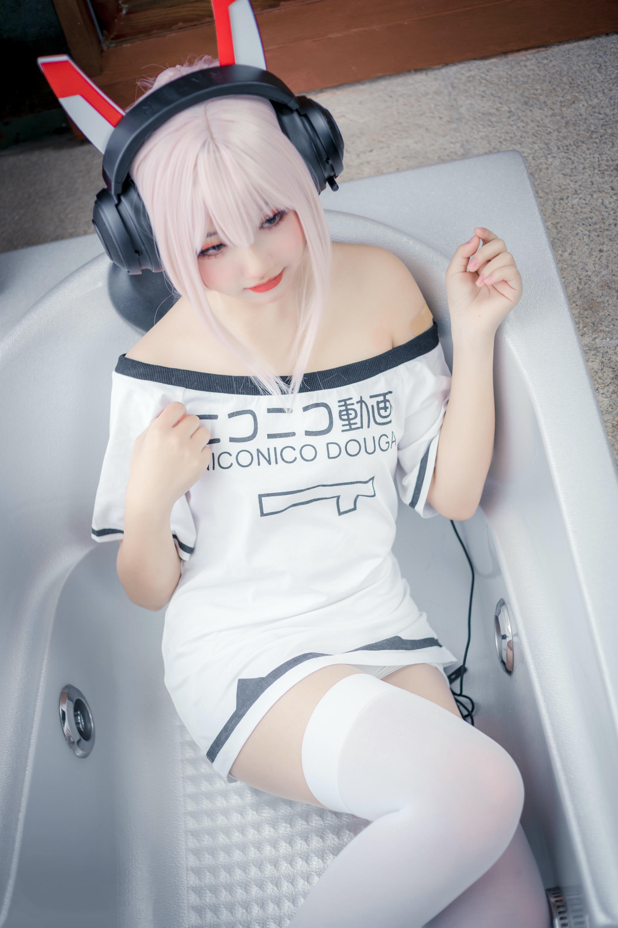 [喵糖映画]VOL.447 凌波酱[39P／251MB]_第2集