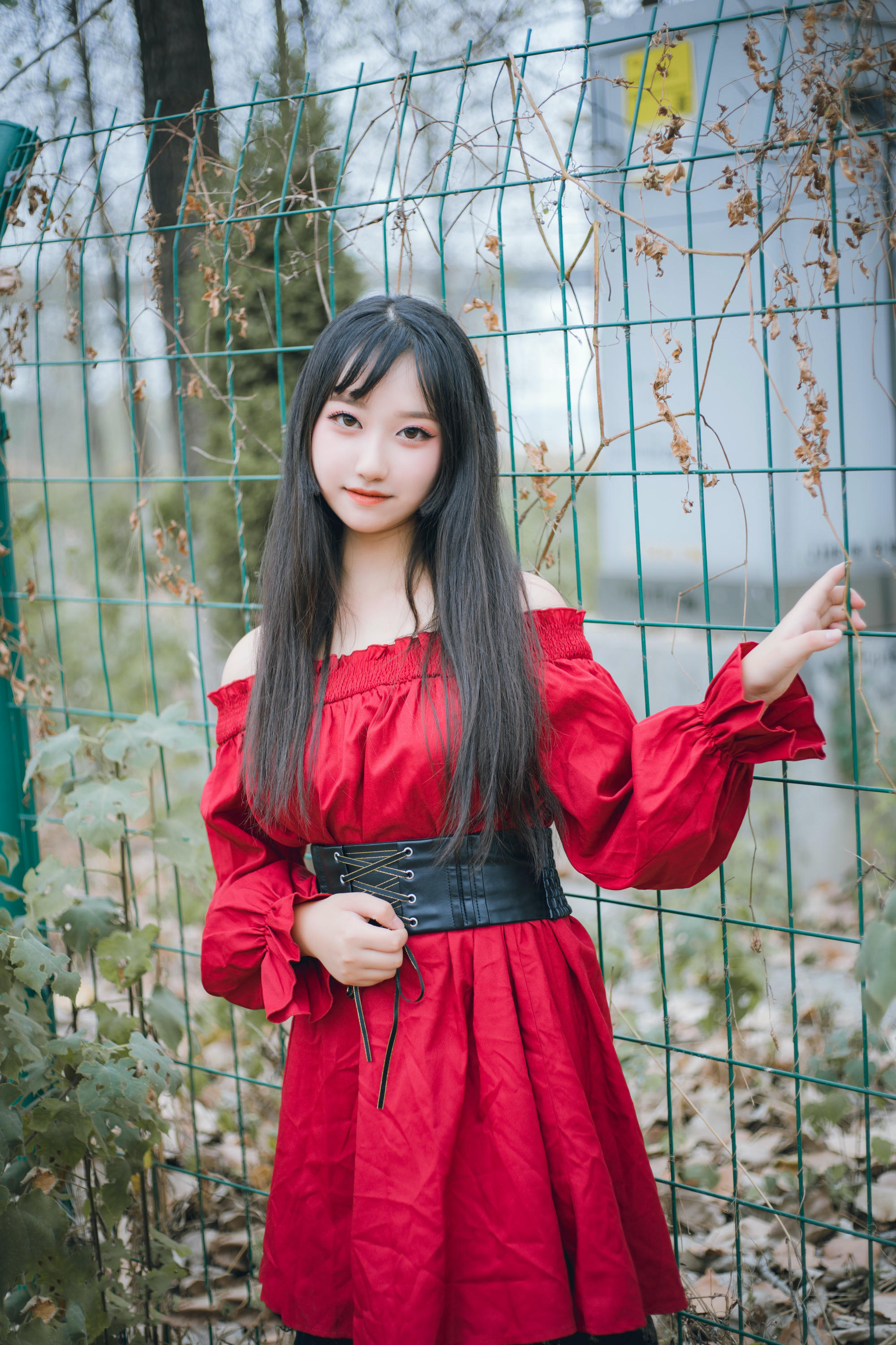 [喵糖映画]VOL.453 红与黑[30P／207MB]_第1集