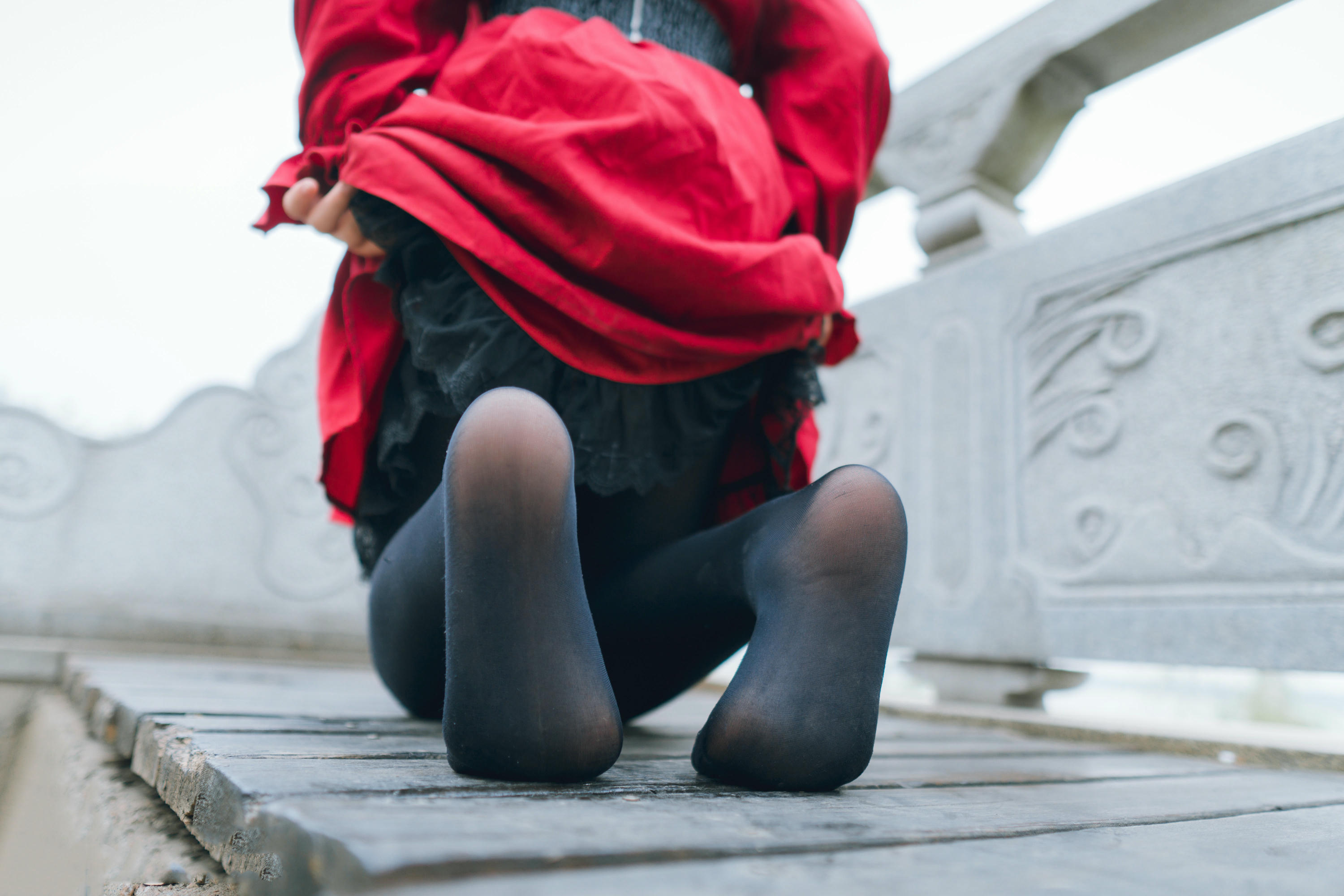 [喵糖映画]VOL.453 红与黑[30P／207MB]_第1集