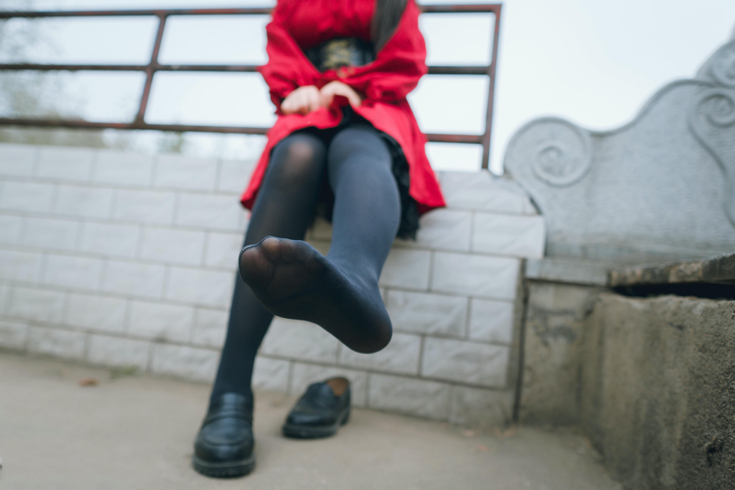 [喵糖映画]VOL.453 红与黑[30P／207MB]_第1集