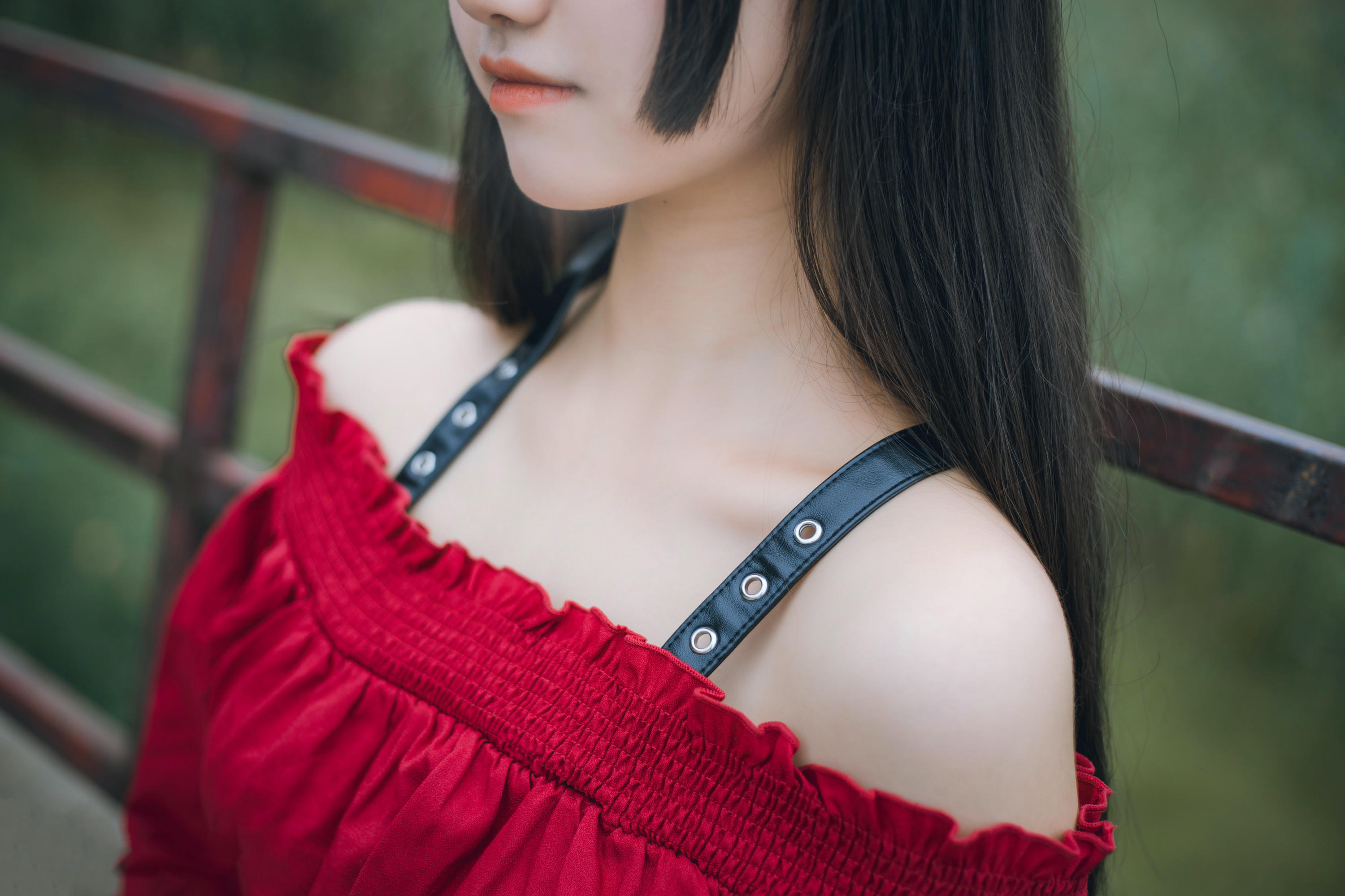 [喵糖映画]VOL.453 红与黑[30P／207MB]_第1集