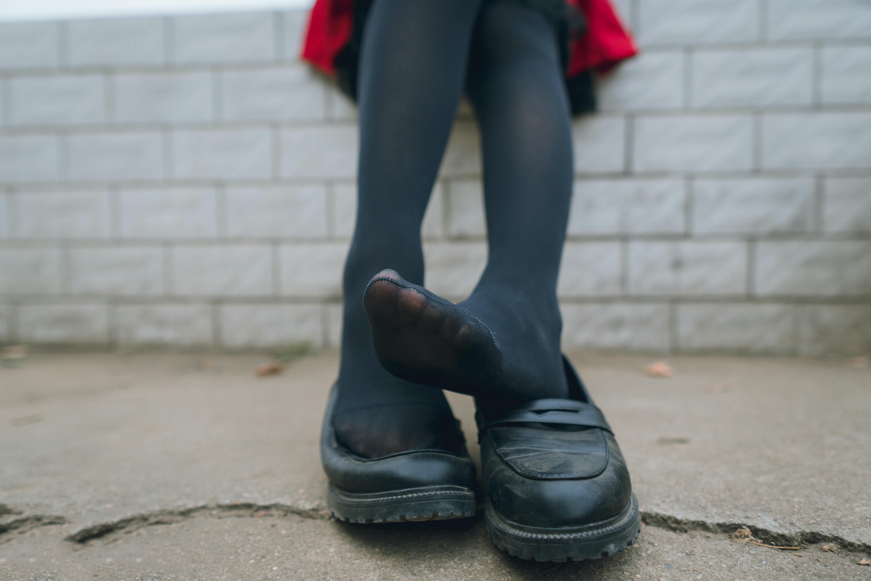 [喵糖映画]VOL.453 红与黑[30P／207MB]_第1集