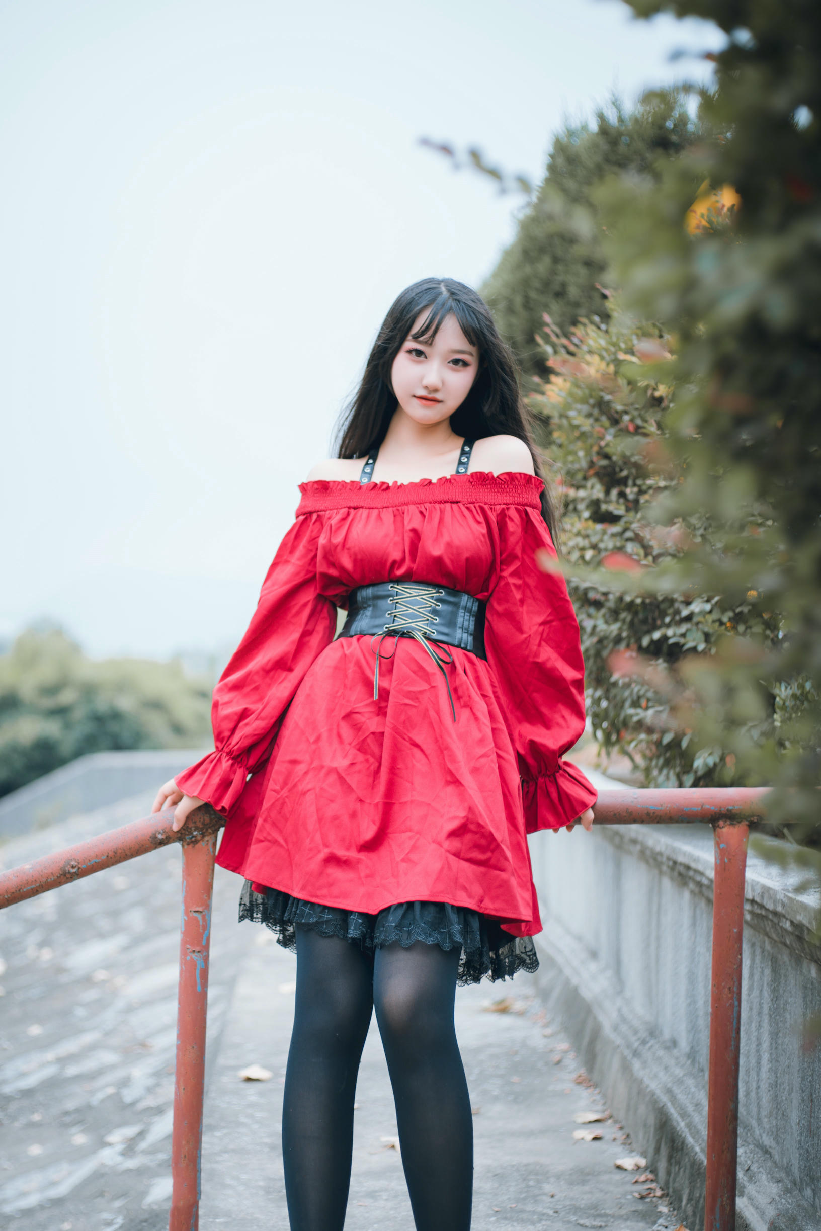 [喵糖映画]VOL.453 红与黑[30P／207MB]_第2集