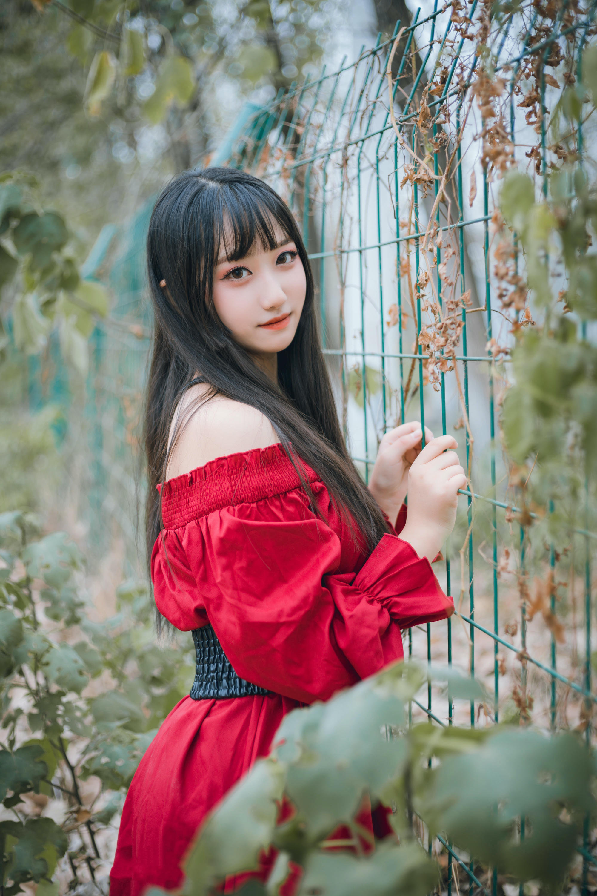 [喵糖映画]VOL.453 红与黑[30P／207MB]_第1集