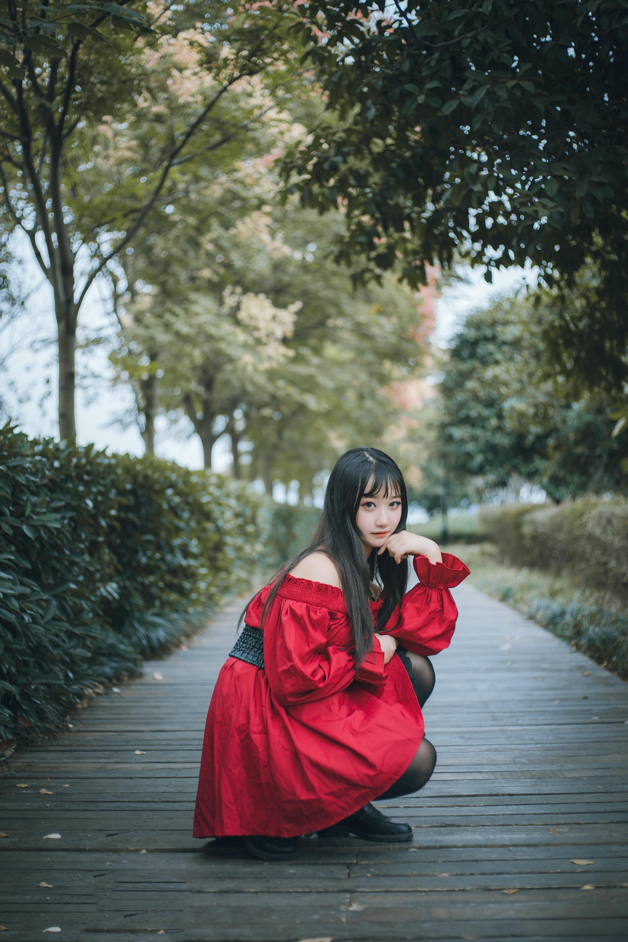 [喵糖映画]VOL.453 红与黑[30P／207MB]_第1集